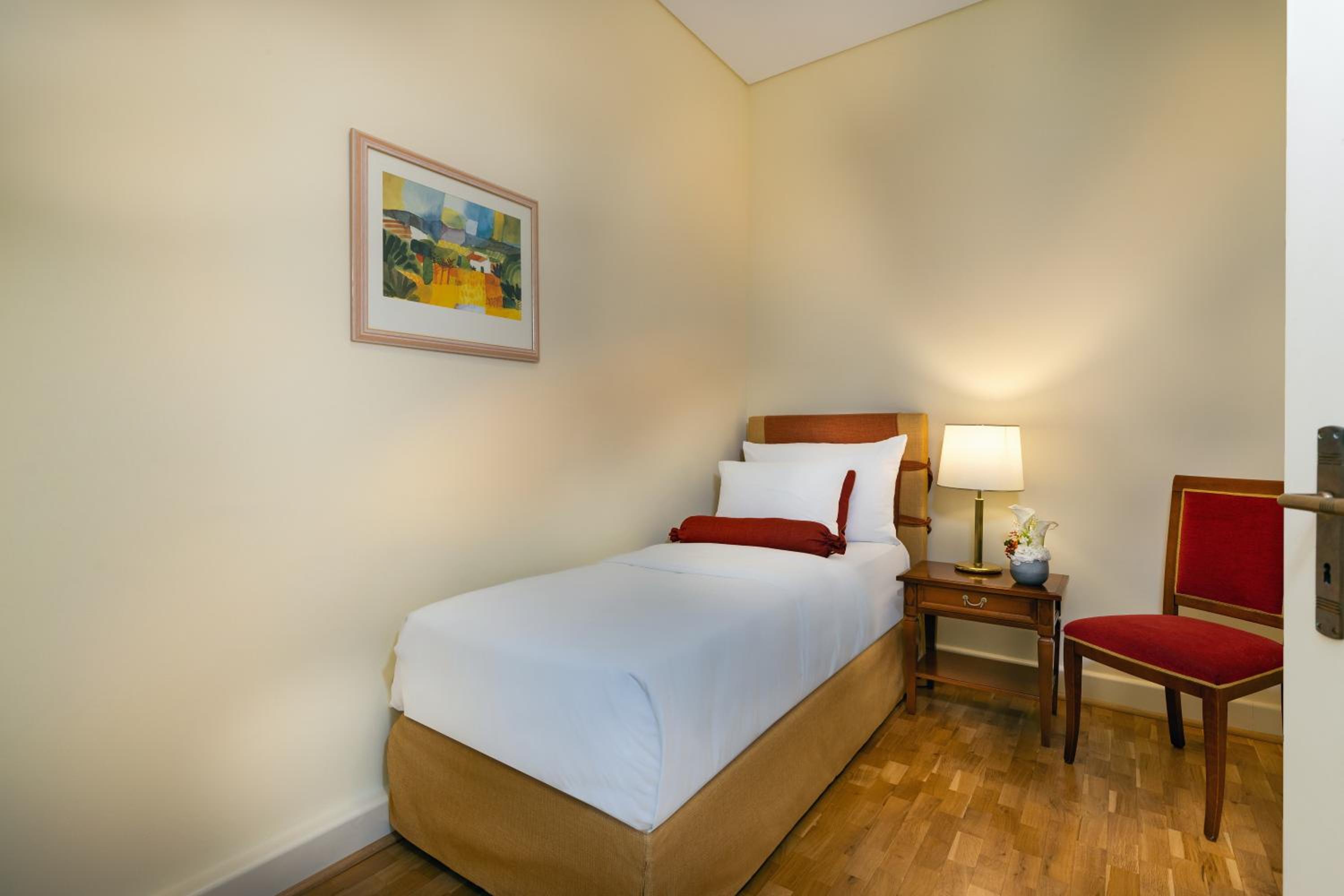 Residence Suite - Photo 5