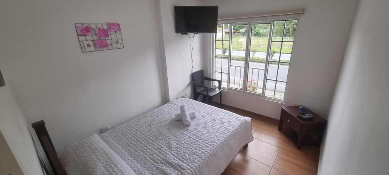 Double Room With Private Bathroom photo 2