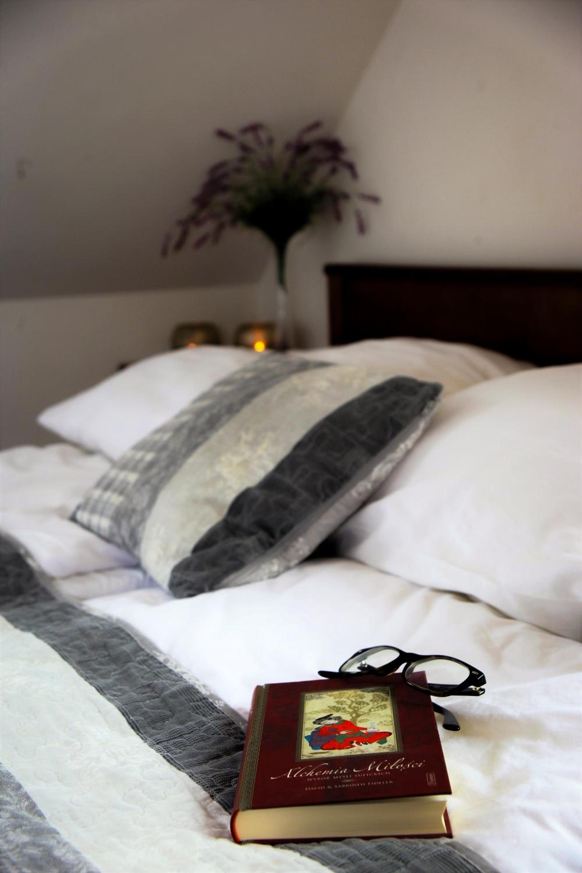 Apartment - Photo 2