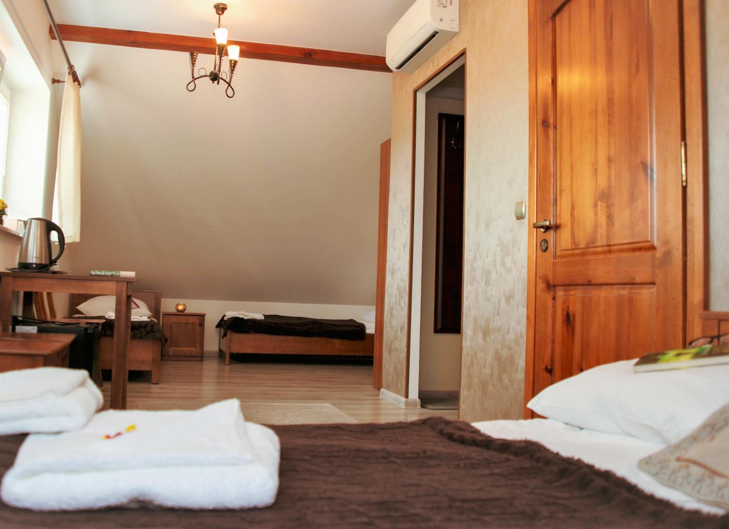 Quadruple Room - Photo 2
