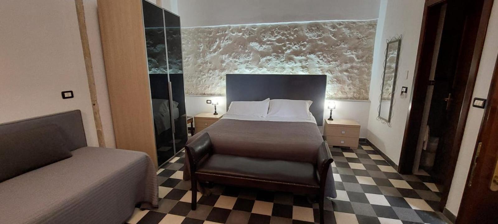 Double Room with Terrace - Photo 7