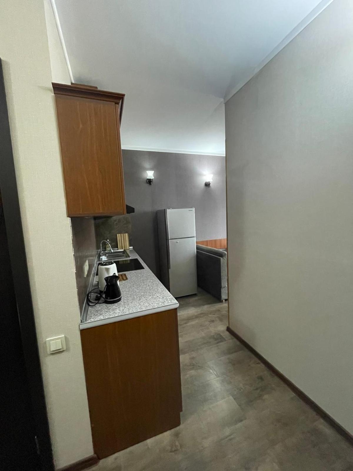One-Bedroom Apartment photo 3