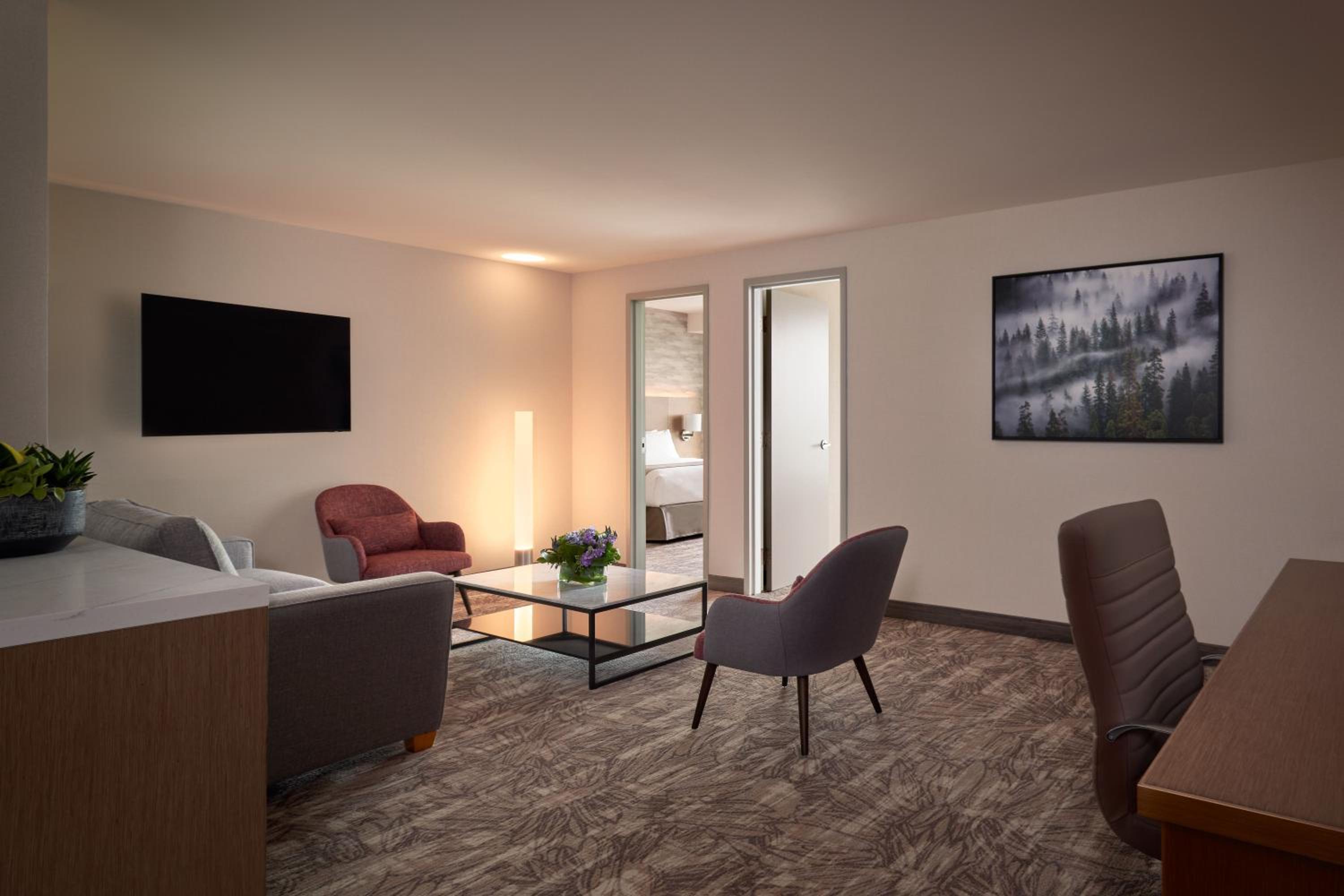 Racetrack Two Bedroom Suite