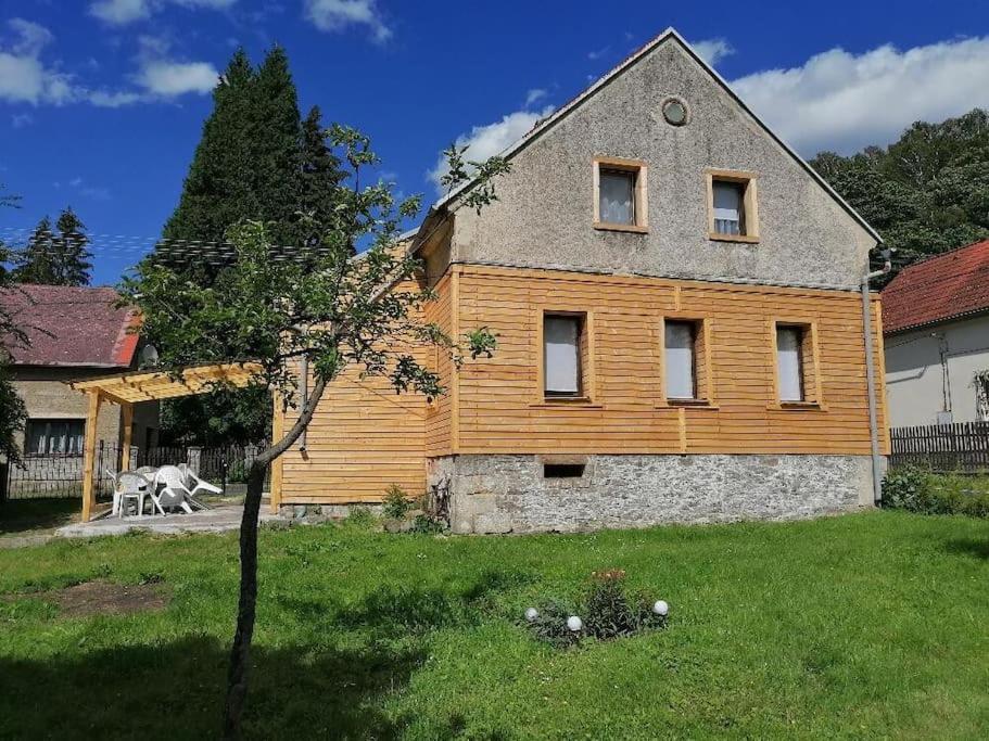 Three-Bedroom Chalet photo 1