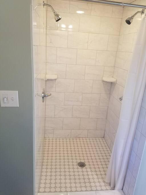 One-Bedroom House photo 2