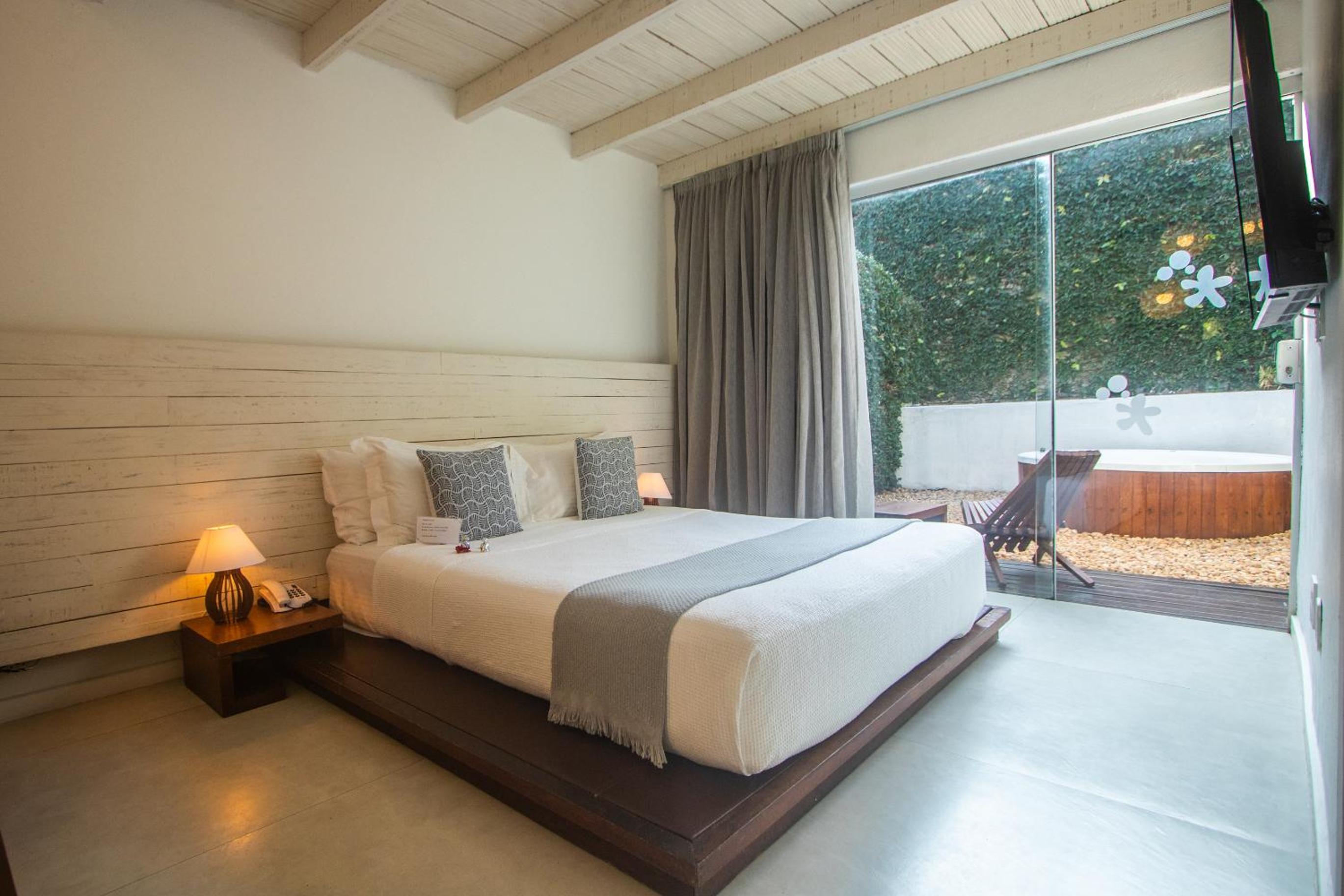 Loft - Photo 1