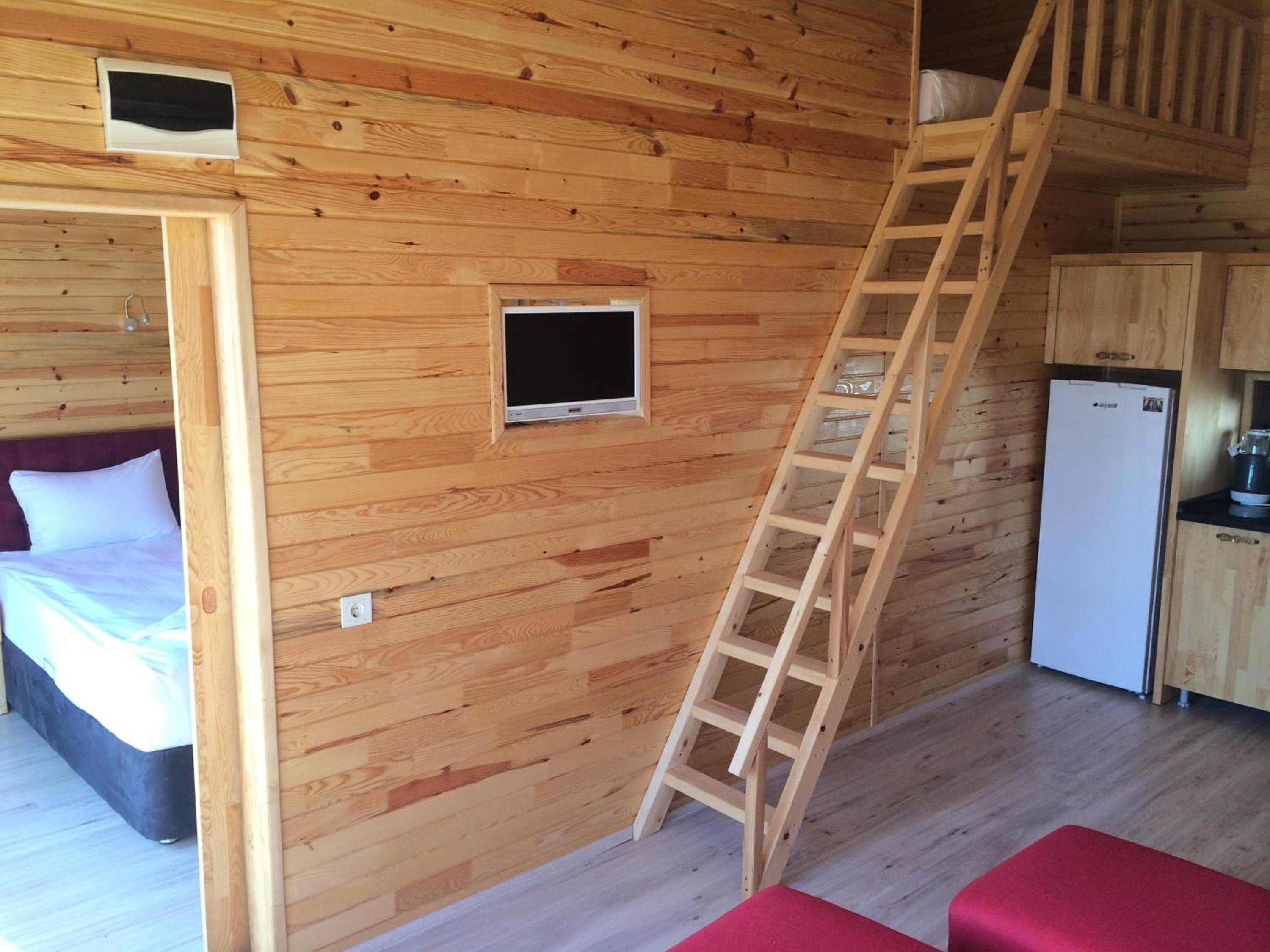 Small Villa with Garden View   photo 1