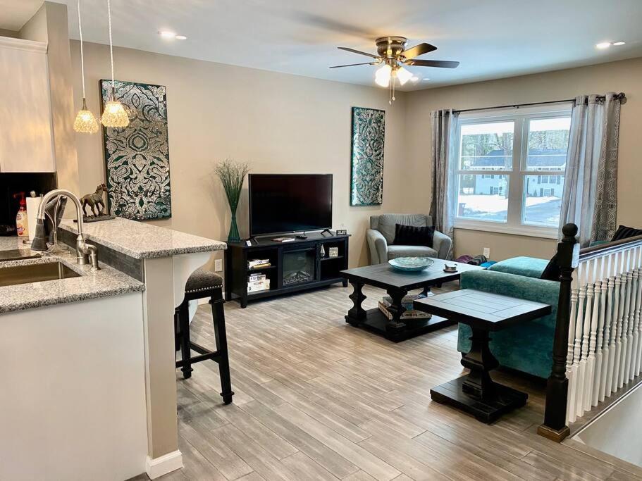 Four-Bedroom House photo 1