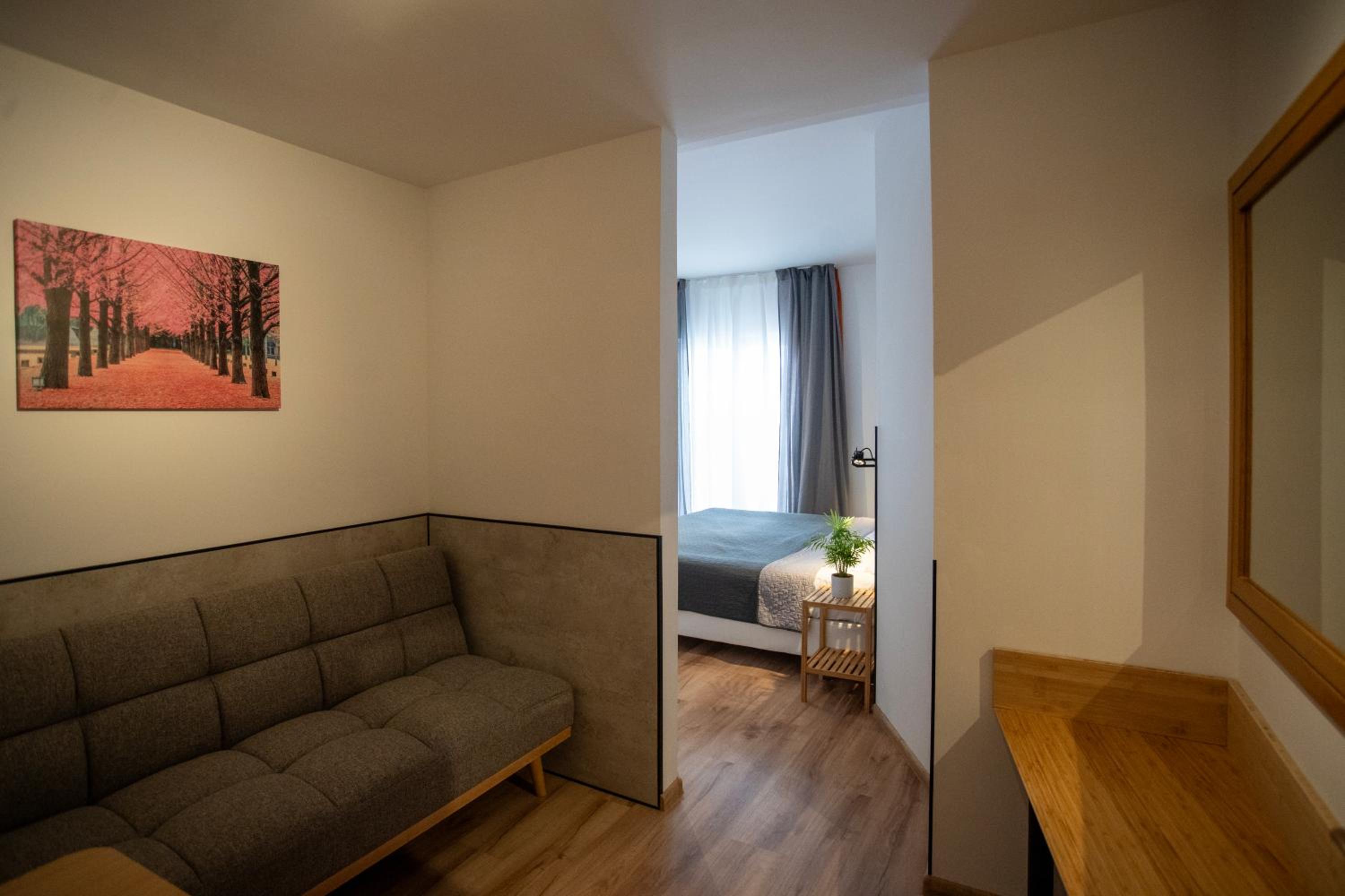 Triple Room (3 Adults) - Photo 5