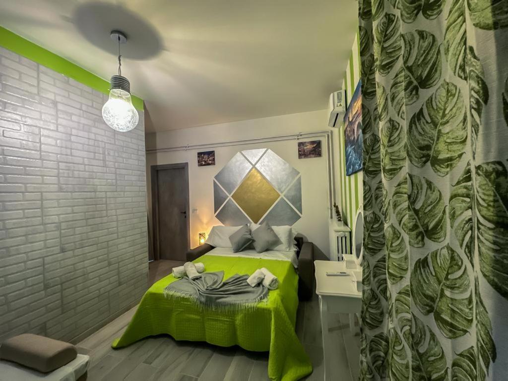 Two-Bedroom Apartment - Photo 15