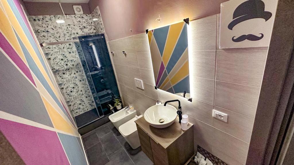 Two-Bedroom Apartment - Photo 18
