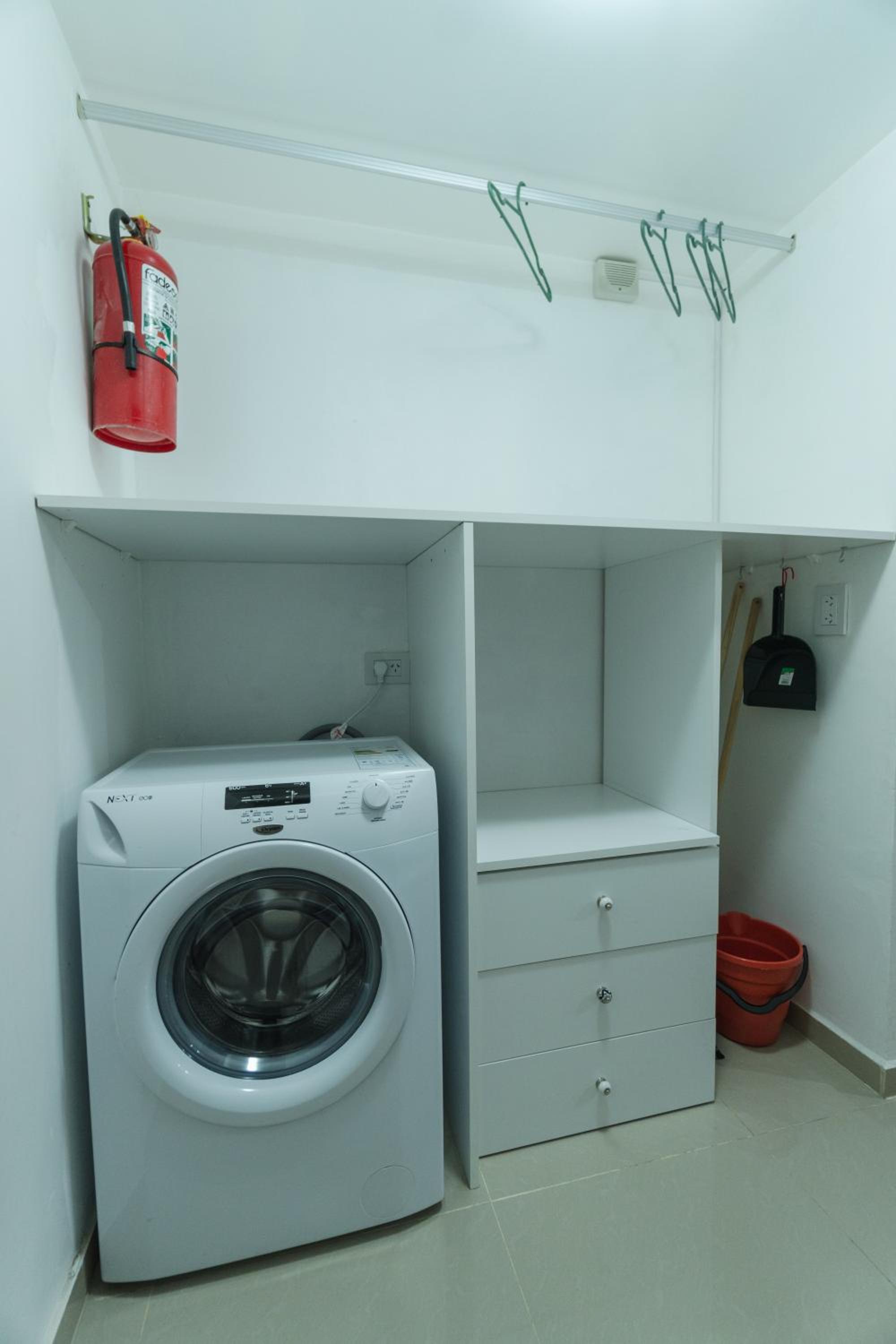One-Bedroom Apartment photo 2