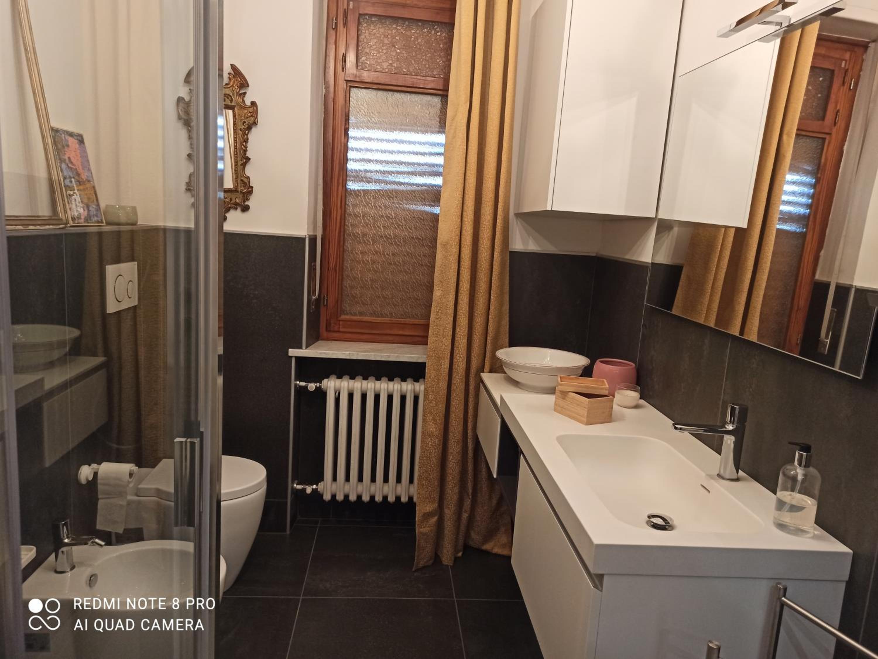 Twin Room with Private External Bathroom photo 3