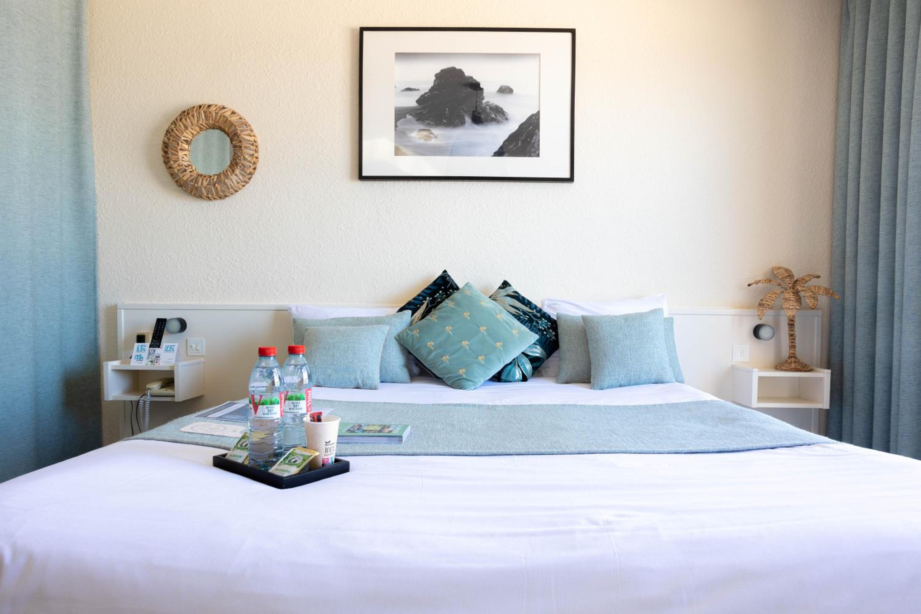 Comfort Double Room with Sea View - Photo 5