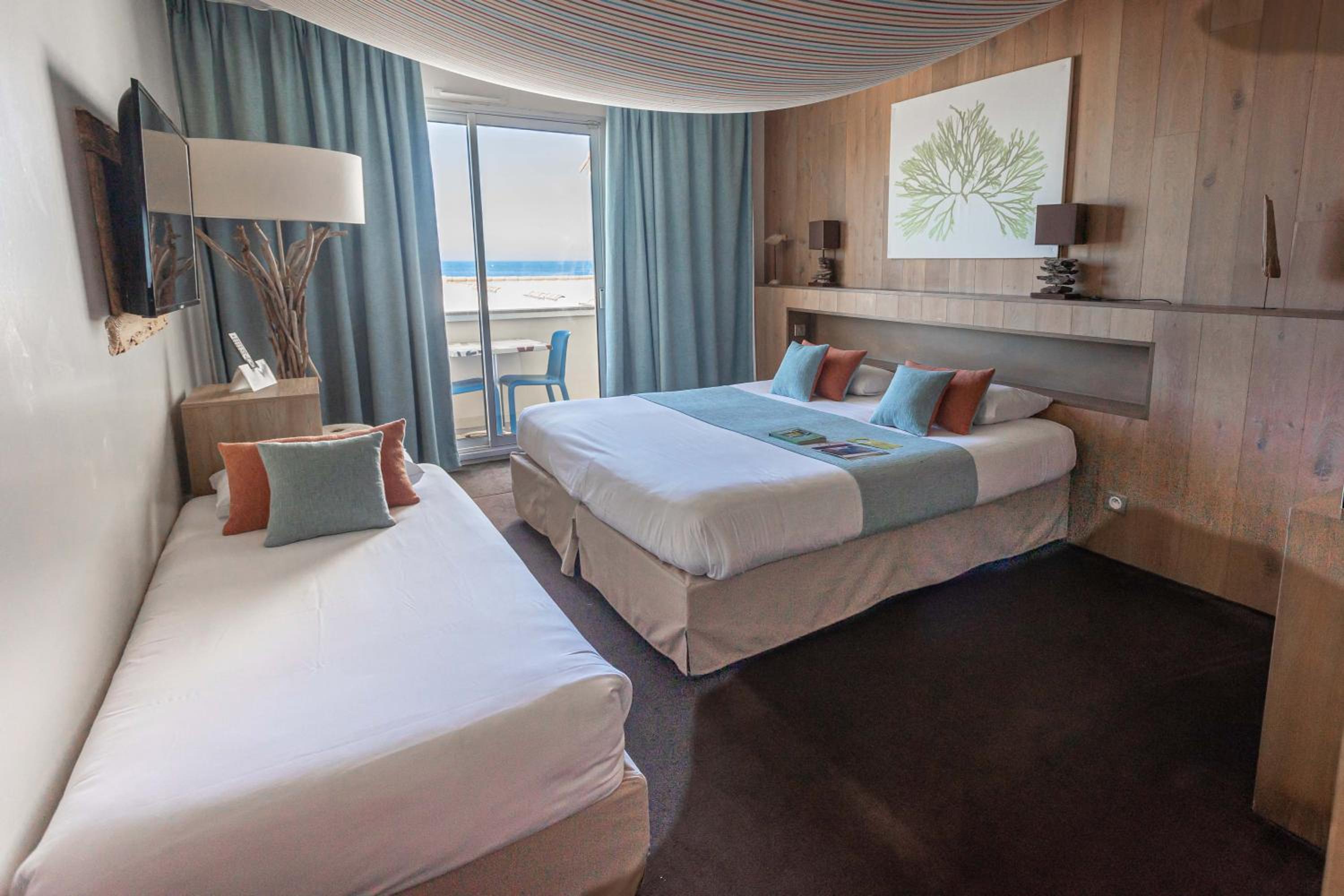 Superior Triple Room - Photo 3