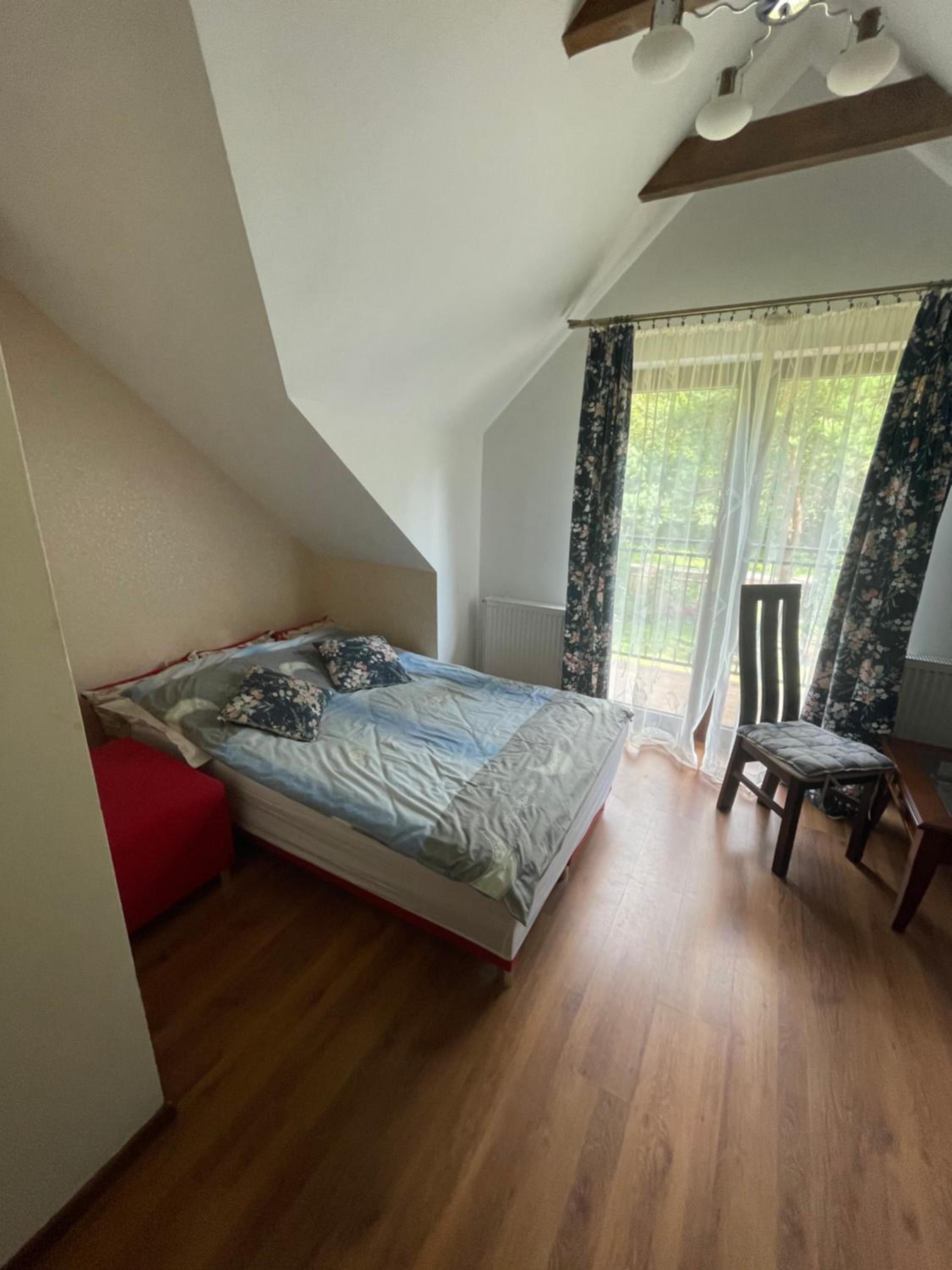 Three-Bedroom Townhouse - Photo 15