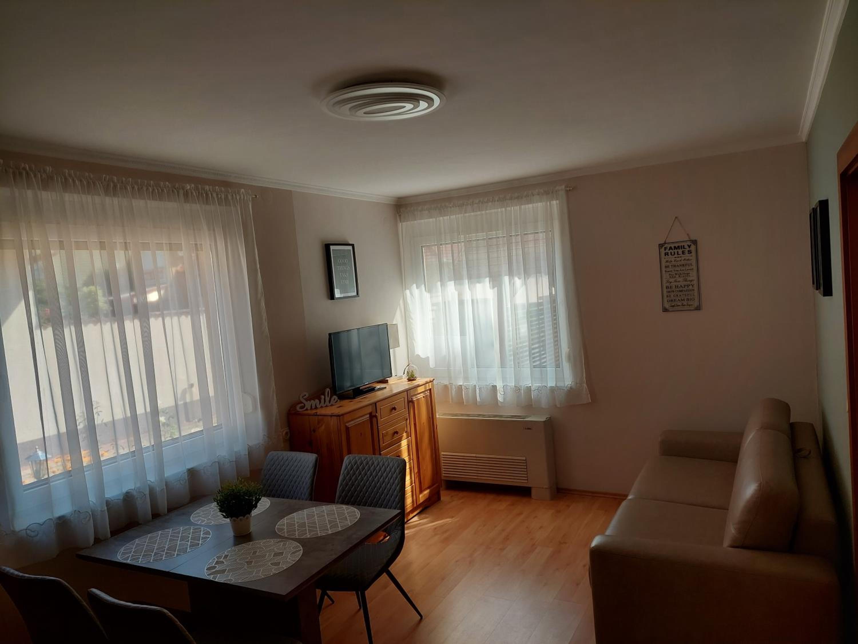One-Bedroom Apartment (2 Adults) photo 2