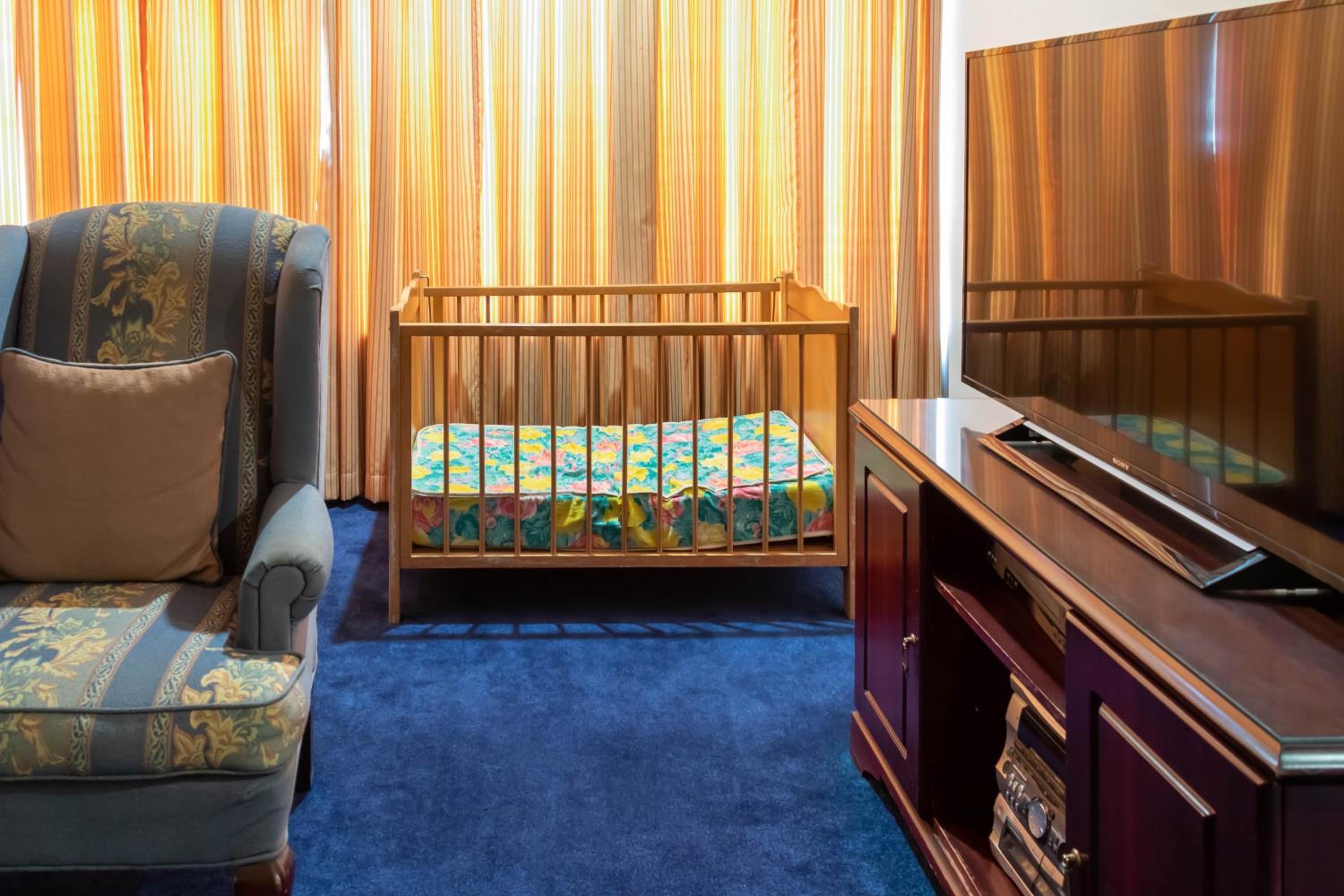 Two-Bedroom Suite - Photo 11