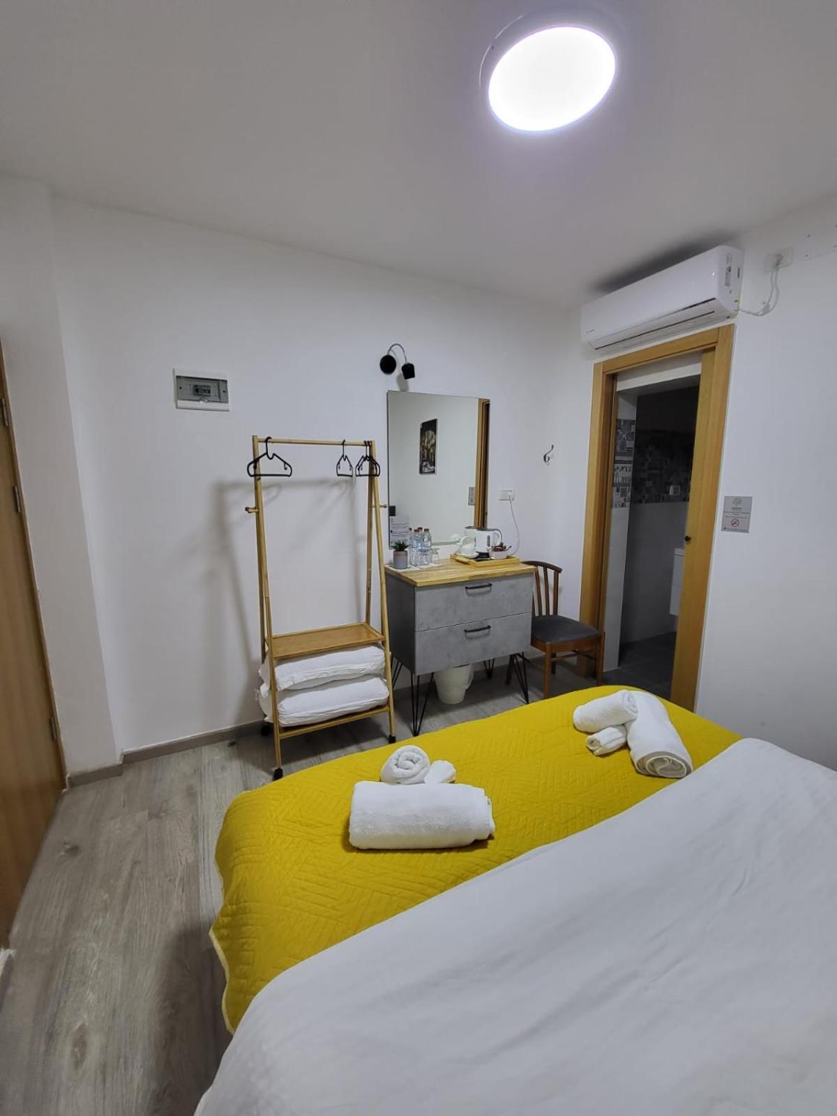 Superior Double Room - Photo 12