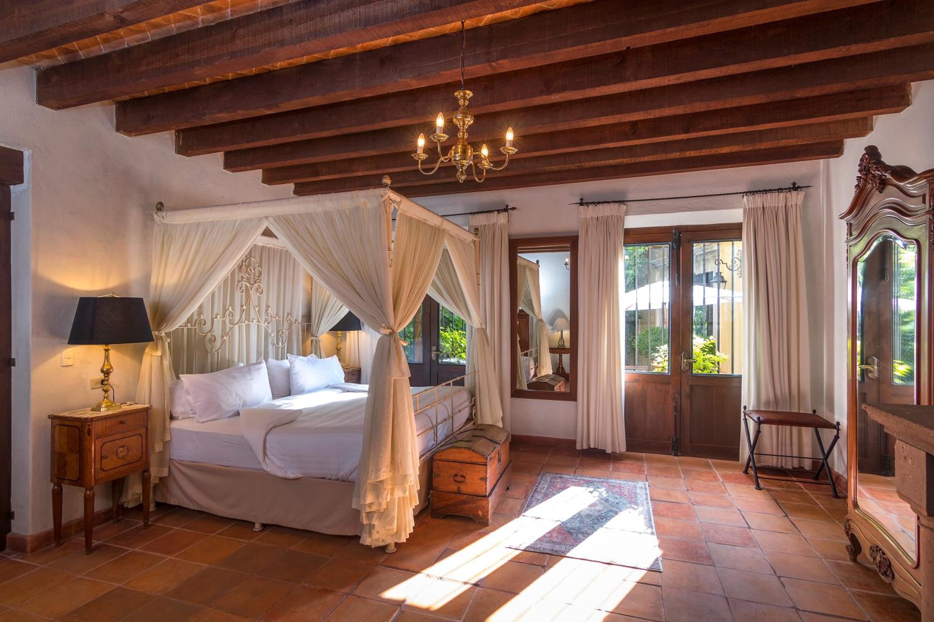 Junior Suite - Photo 1