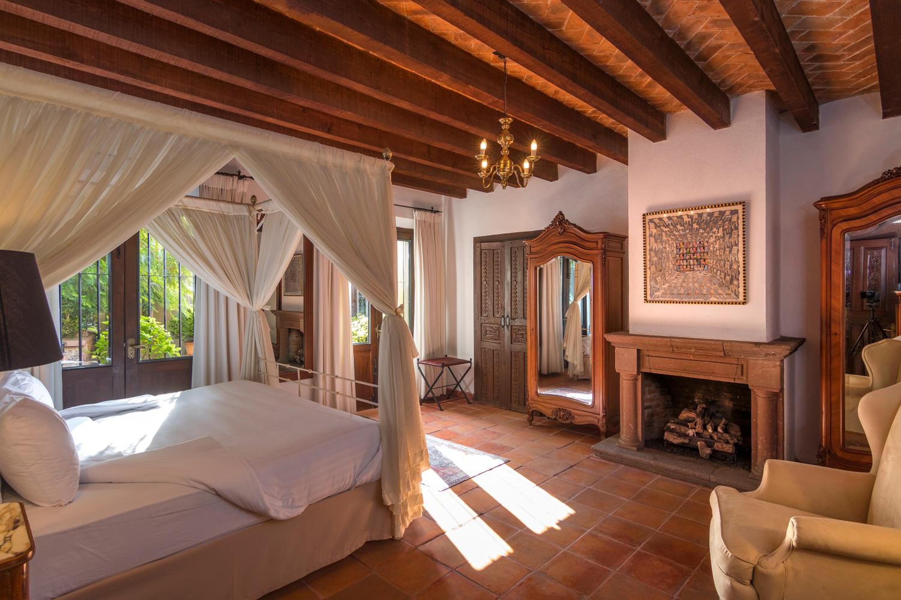 Junior Suite - Photo 8