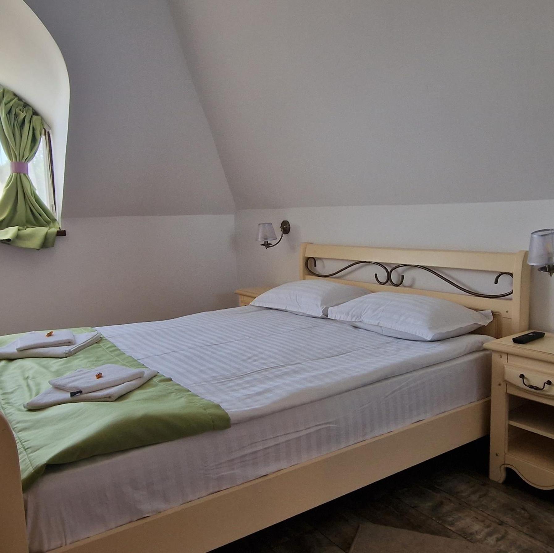 Deluxe Family Suite photo 2