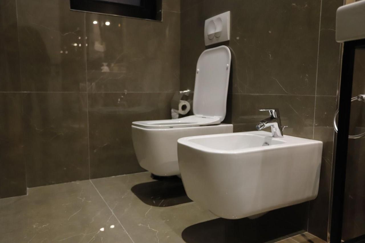 Deluxe Double Room with Bath photo 3