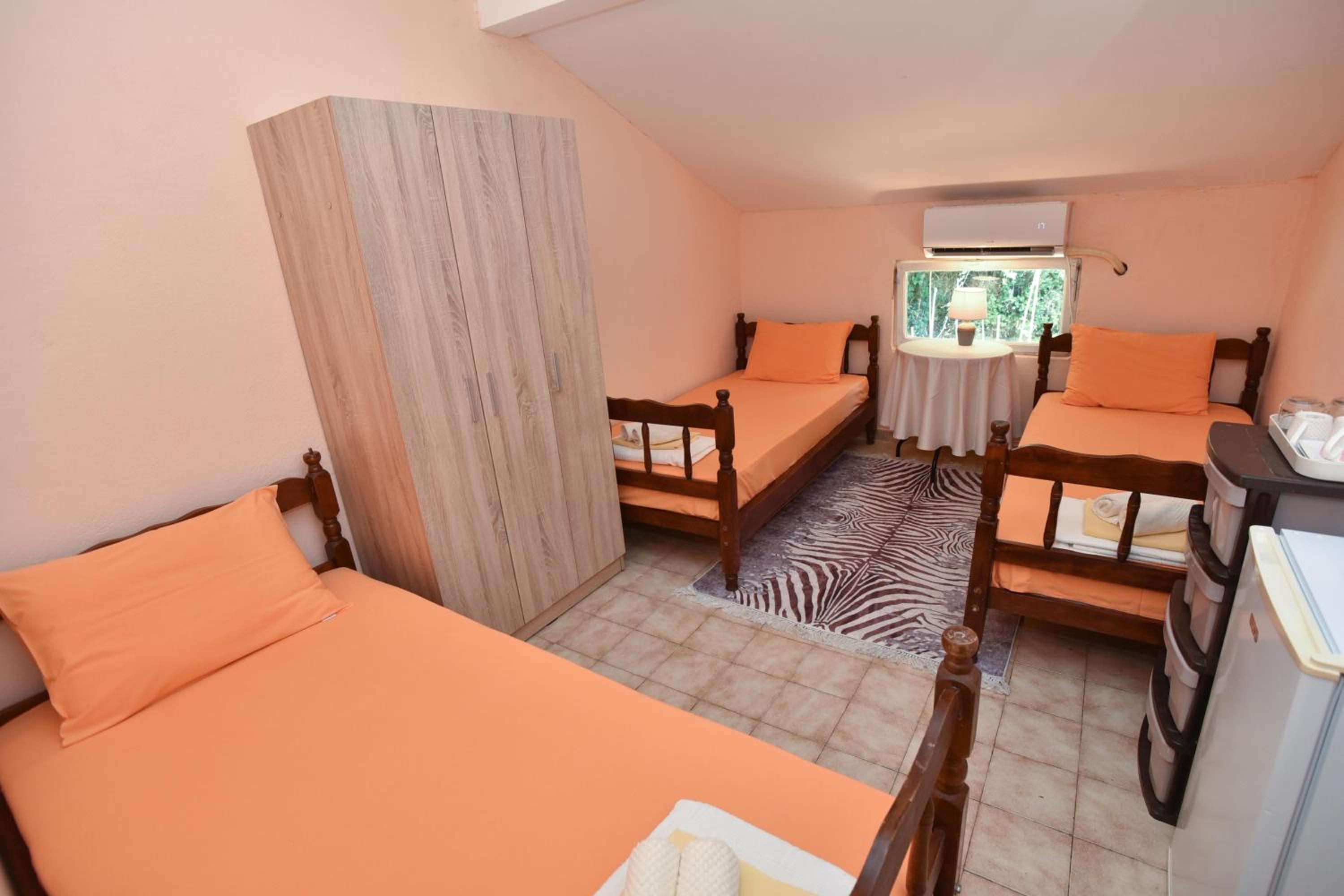 Twin Room with Garden View photo 1
