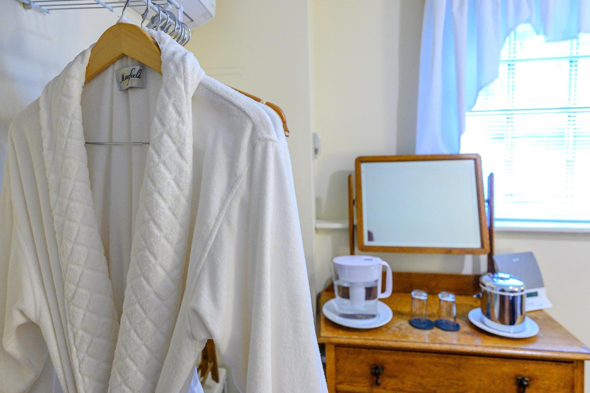 Budget Double Room photo 3