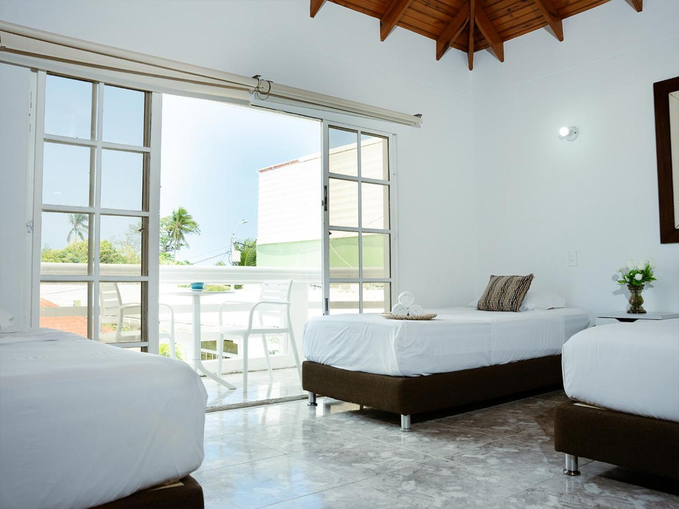 Standard Triple Room photo 3