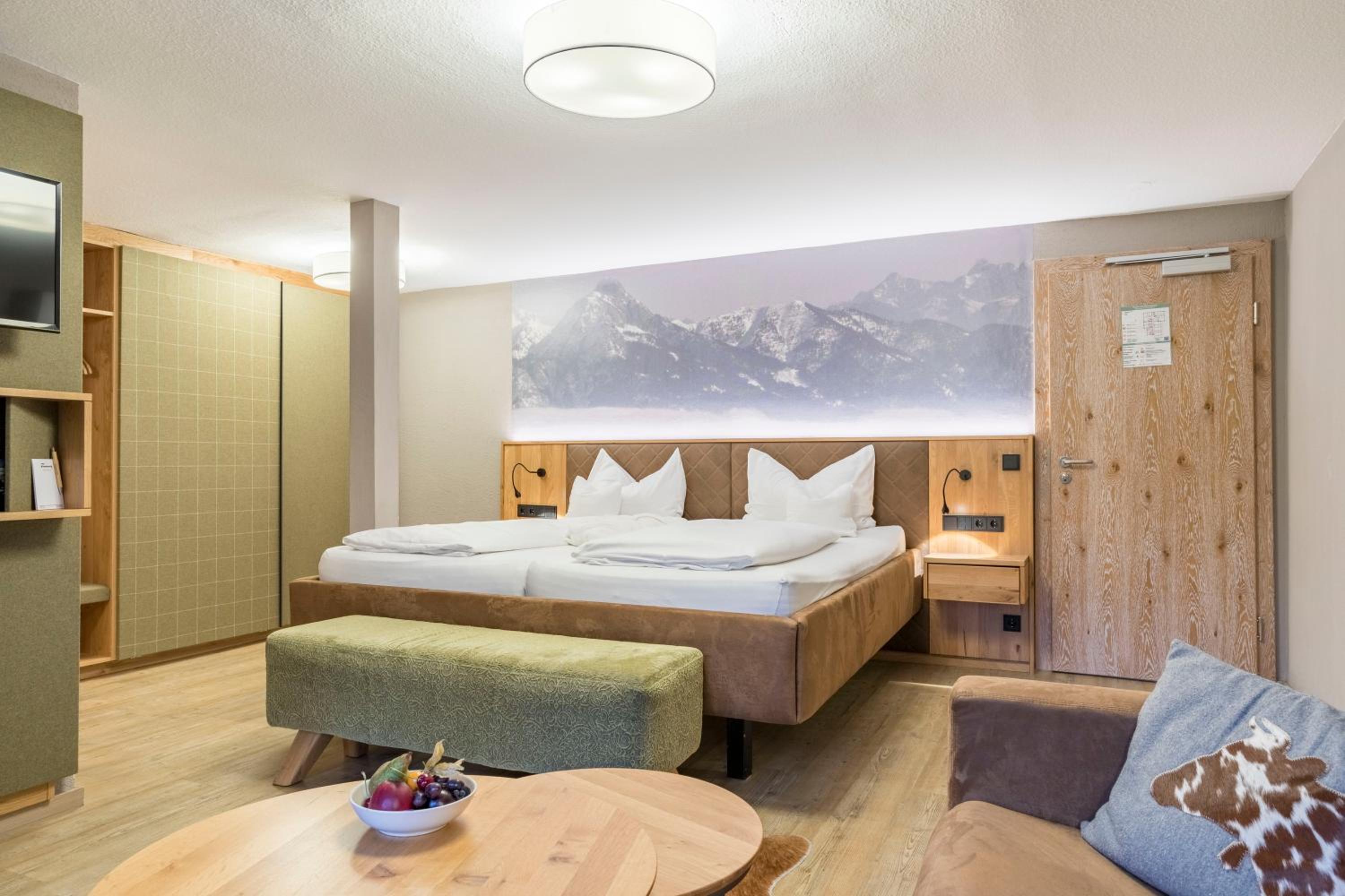 Deluxe Double Room with Balcony