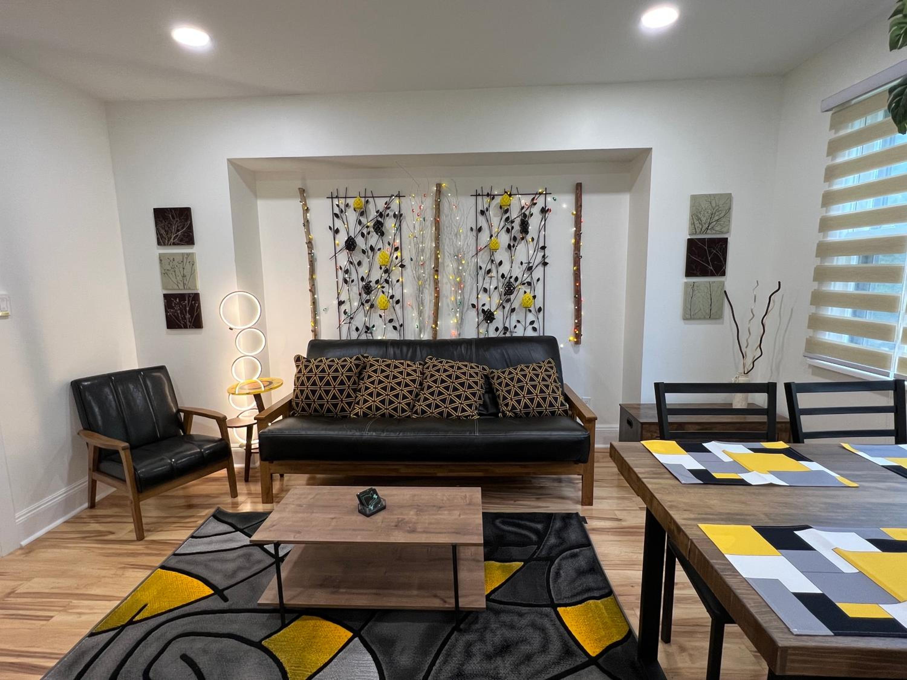 One-Bedroom Apartment photo 3