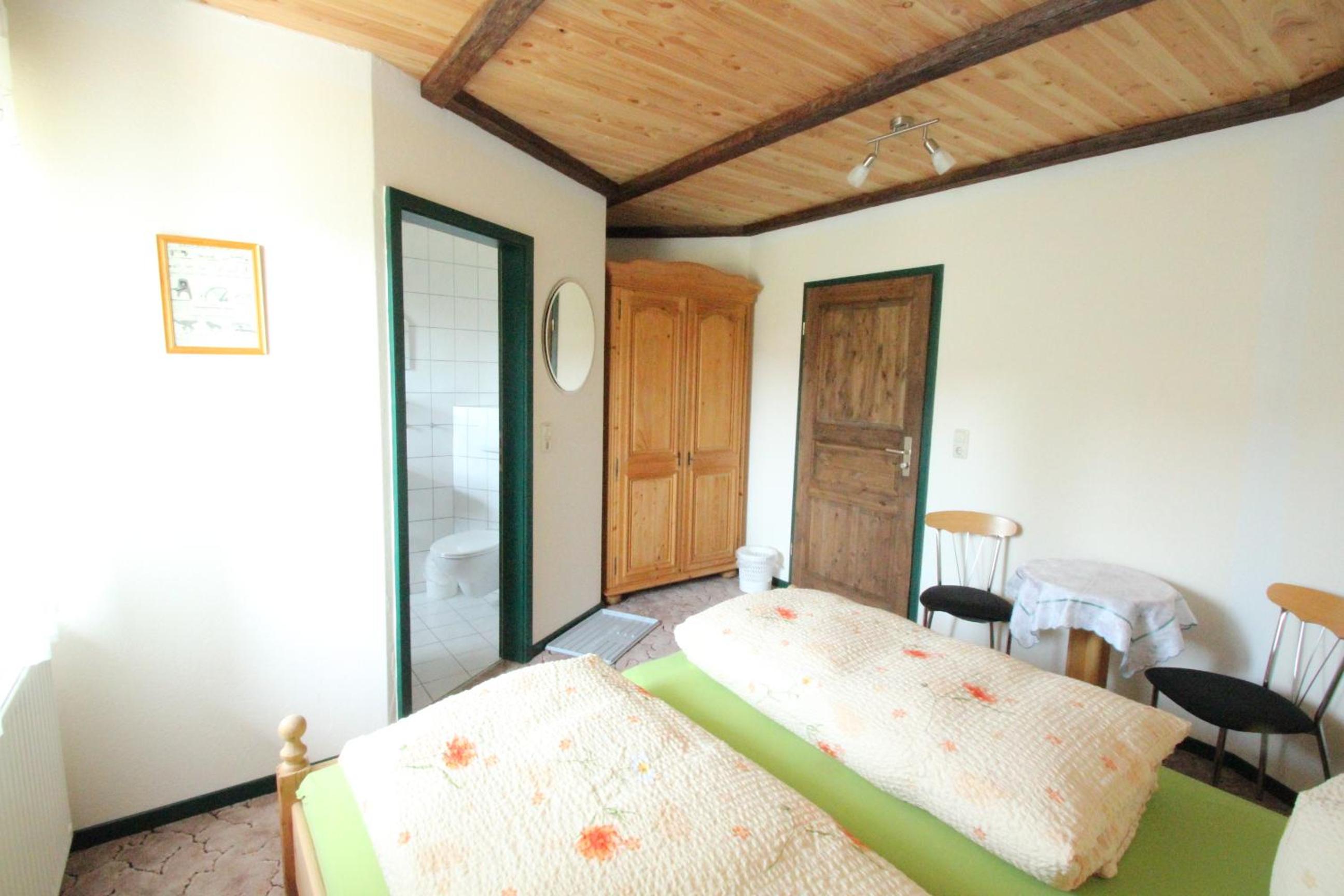 Double Room with Private Bathroom photo 2