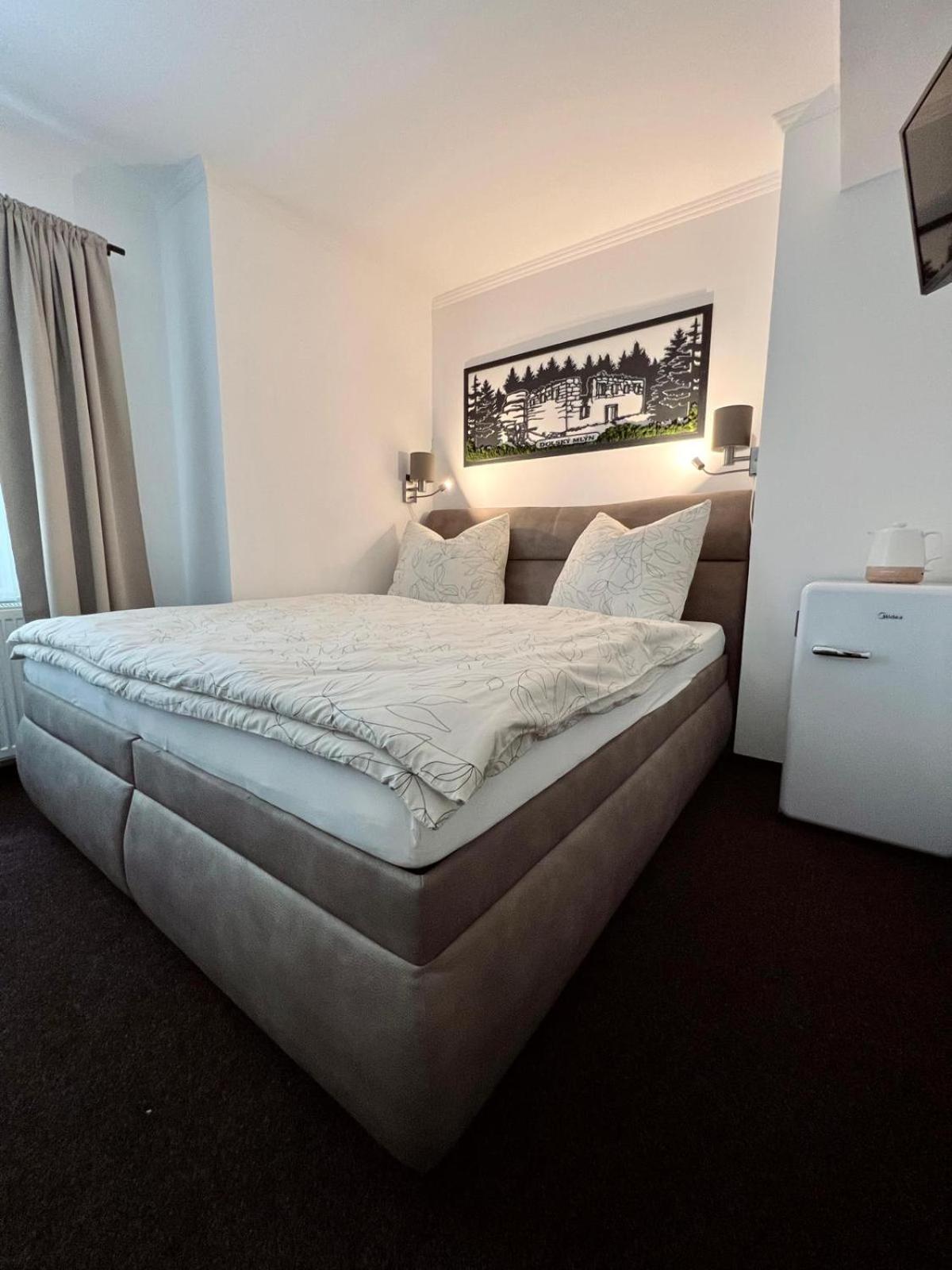 Economy Double Room photo 3