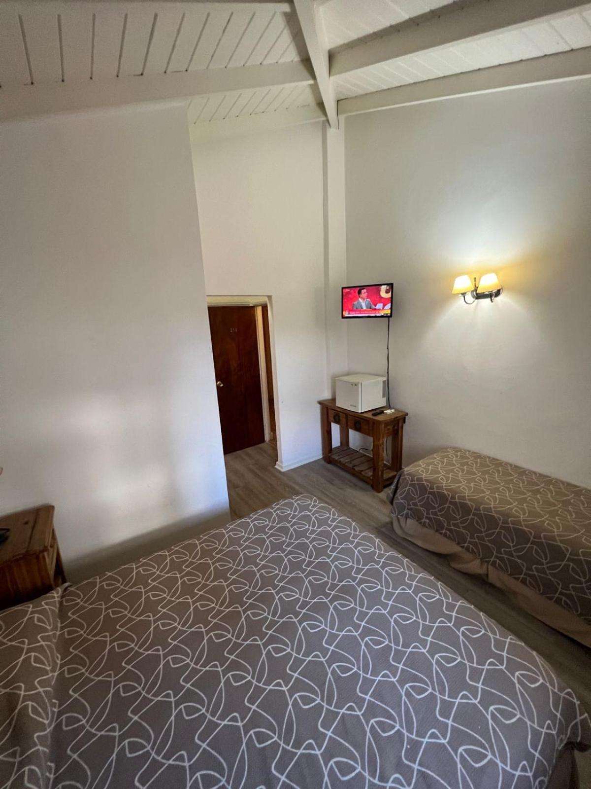 Double or Twin Room with Side Sea View photo 3