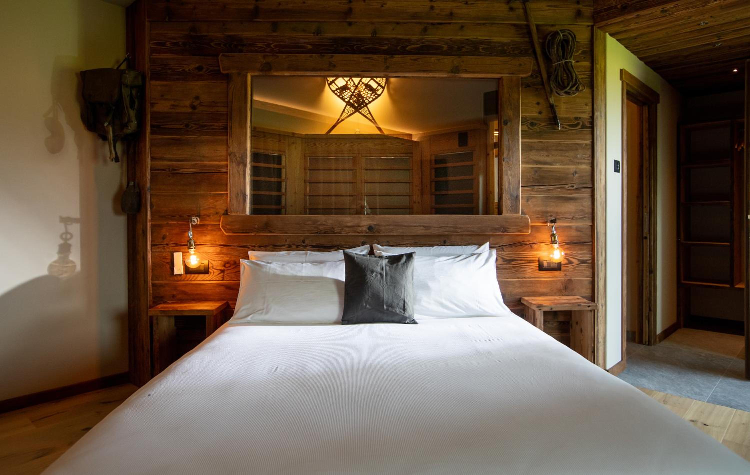 Luxury Triple Room