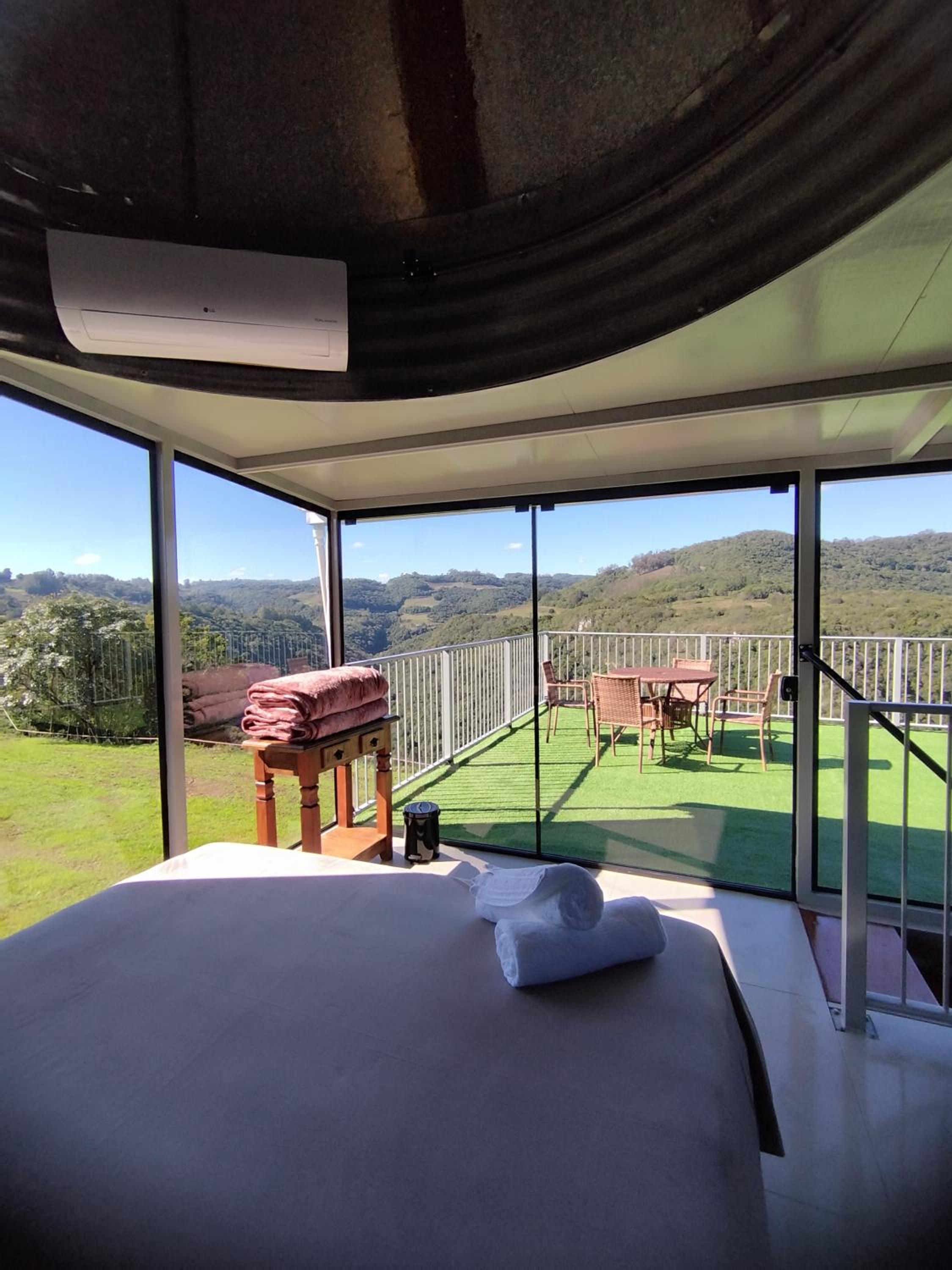 Suite with Mountain View photo 1