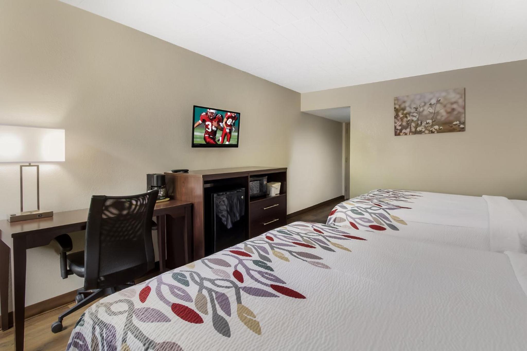 Deluxe Room with Two Queen Beds Non-Smoking - Photo 1