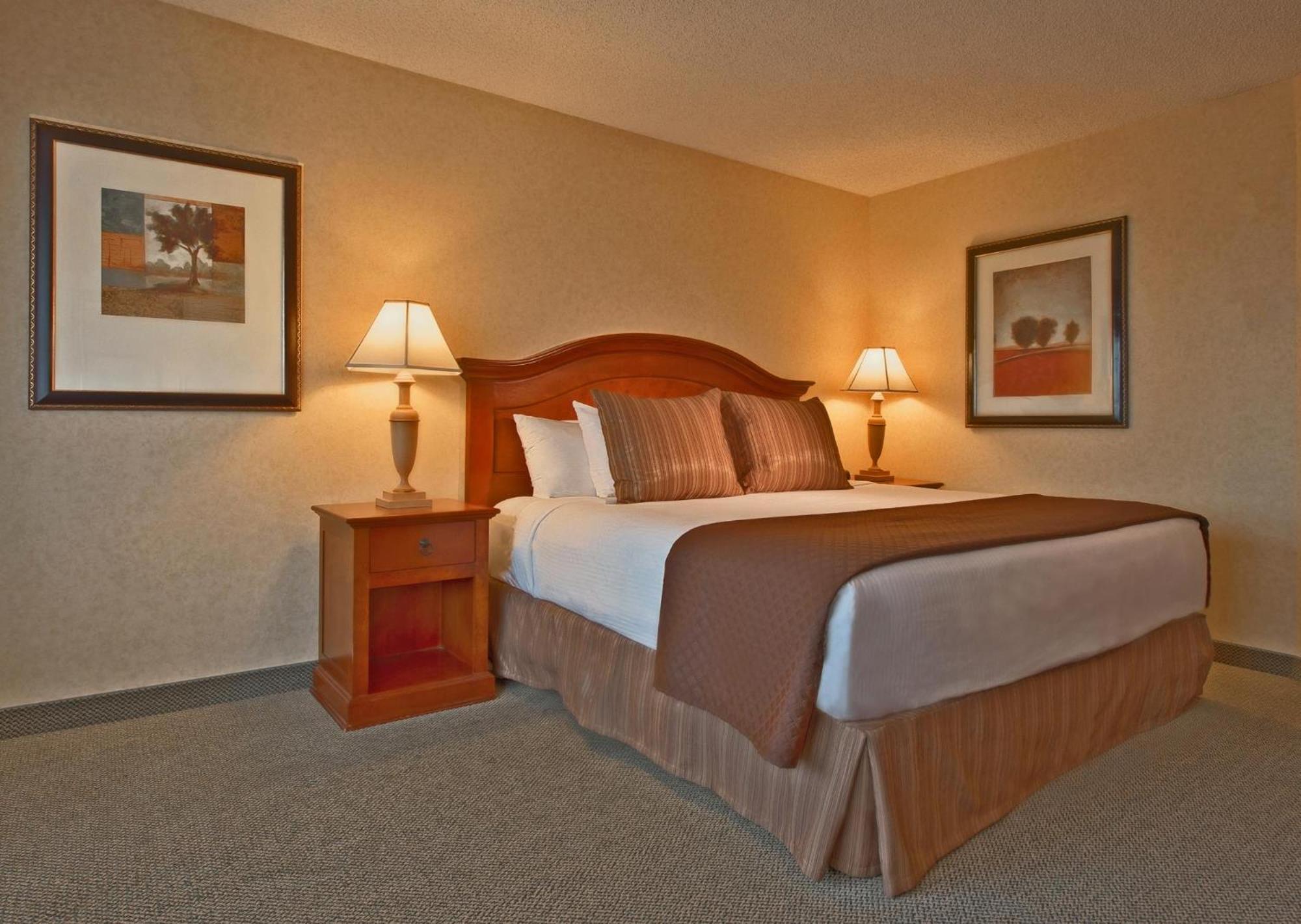 Queen Room - Photo 1