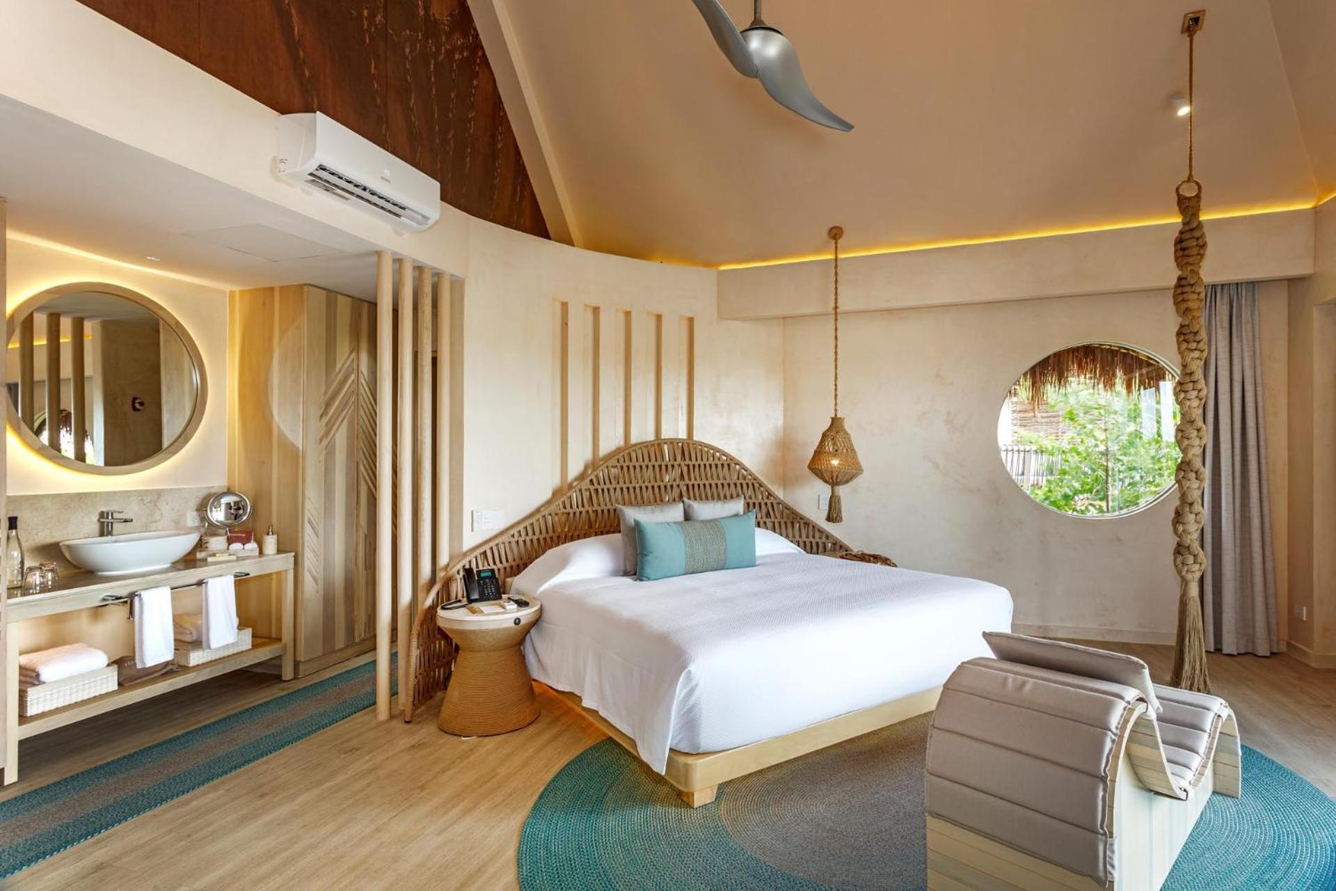 Junior Suite with Garden View - Photo 2