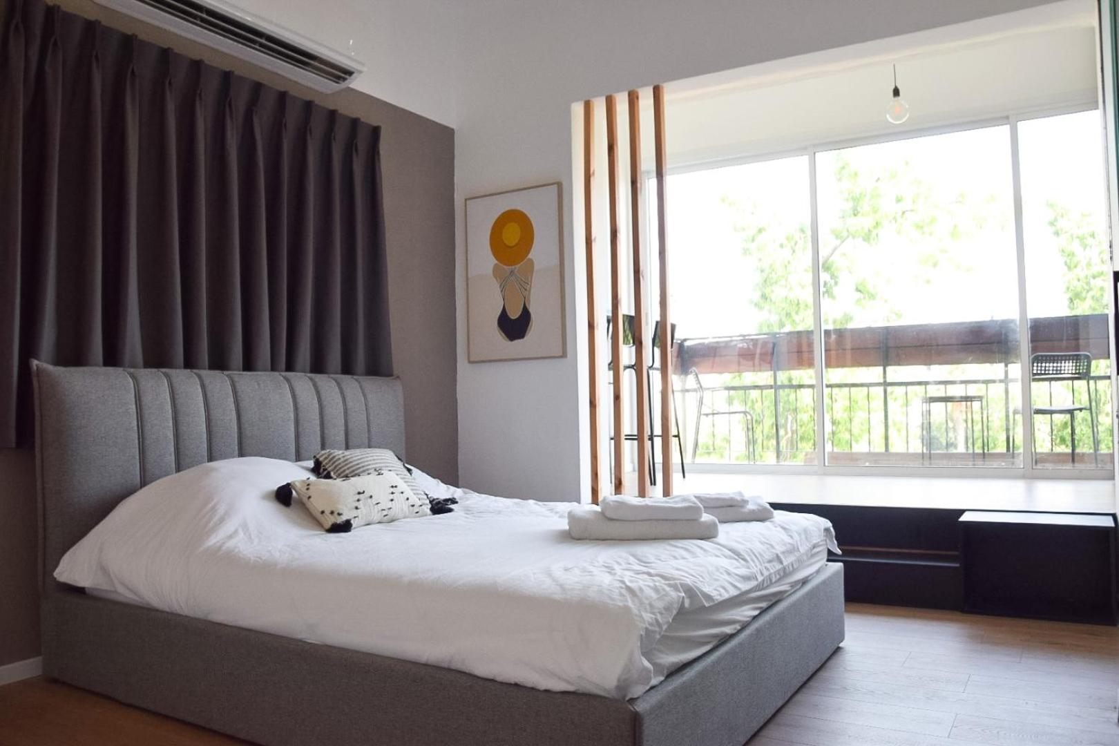 Suite with Balcony - Photo 3