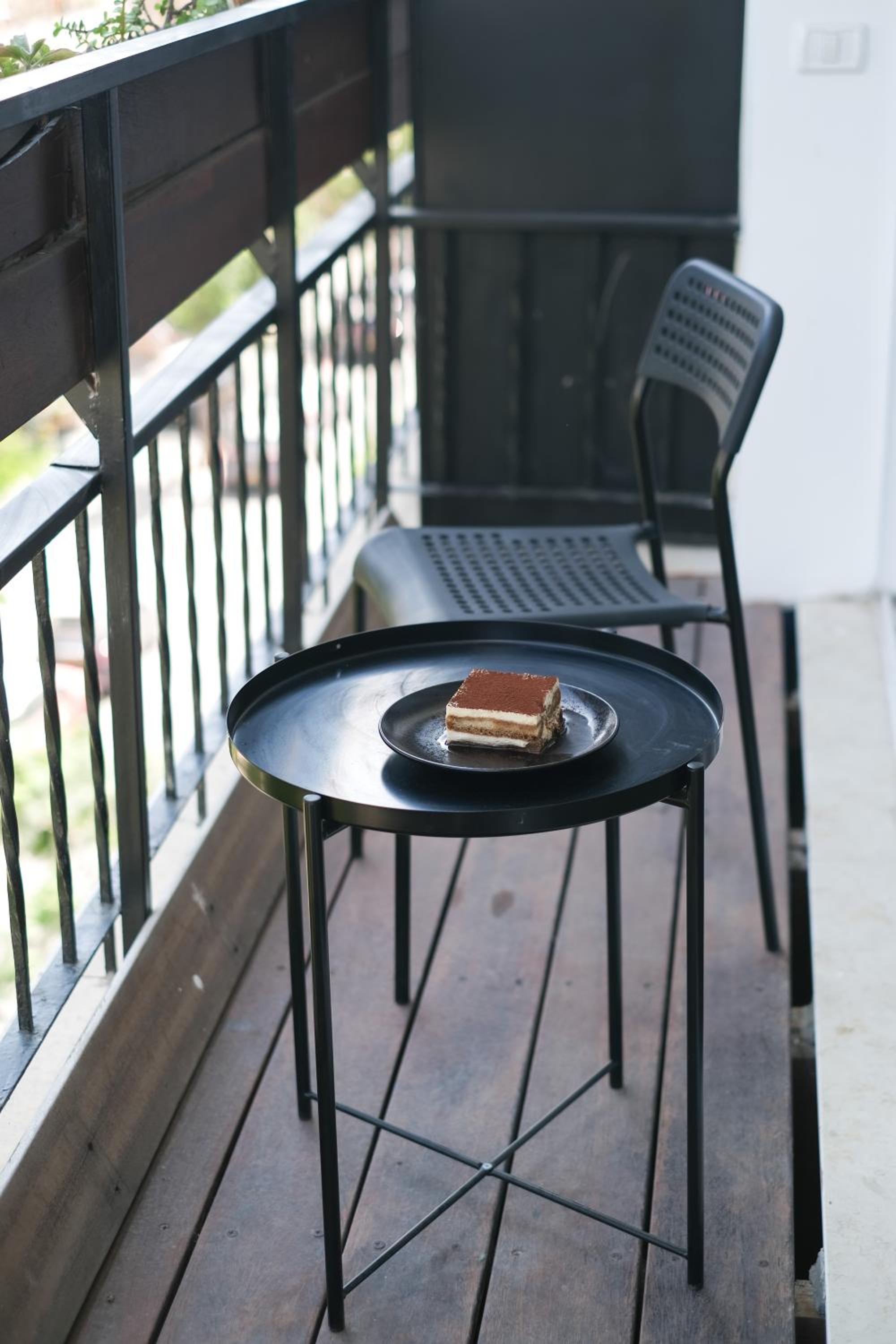 Suite with Balcony - Photo 4