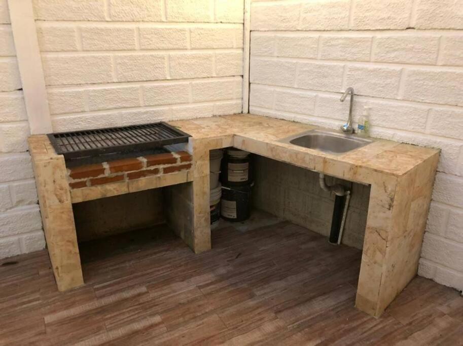 Three-Bedroom House photo 3