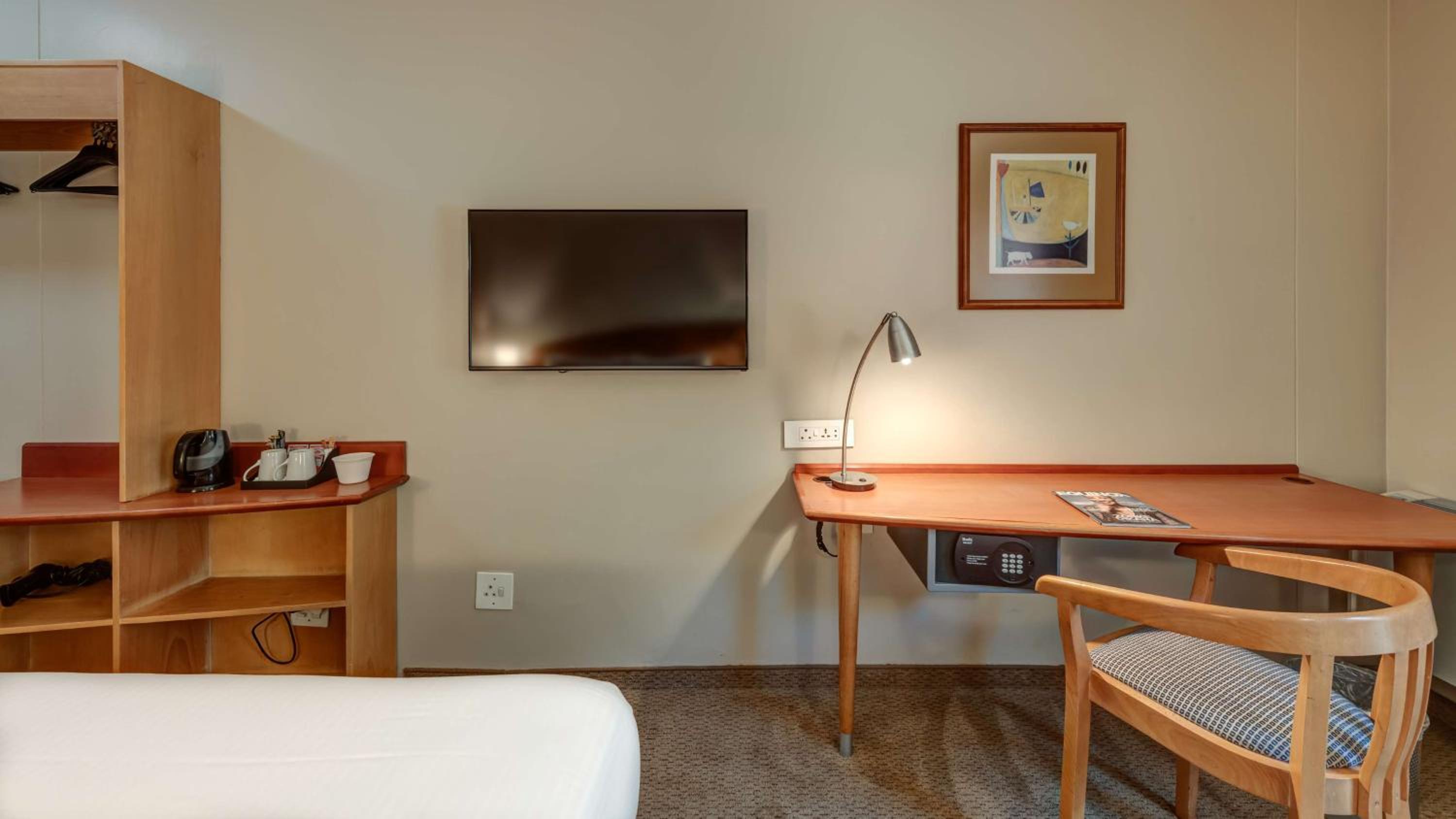 Standard Twin Beds Non-Smoking