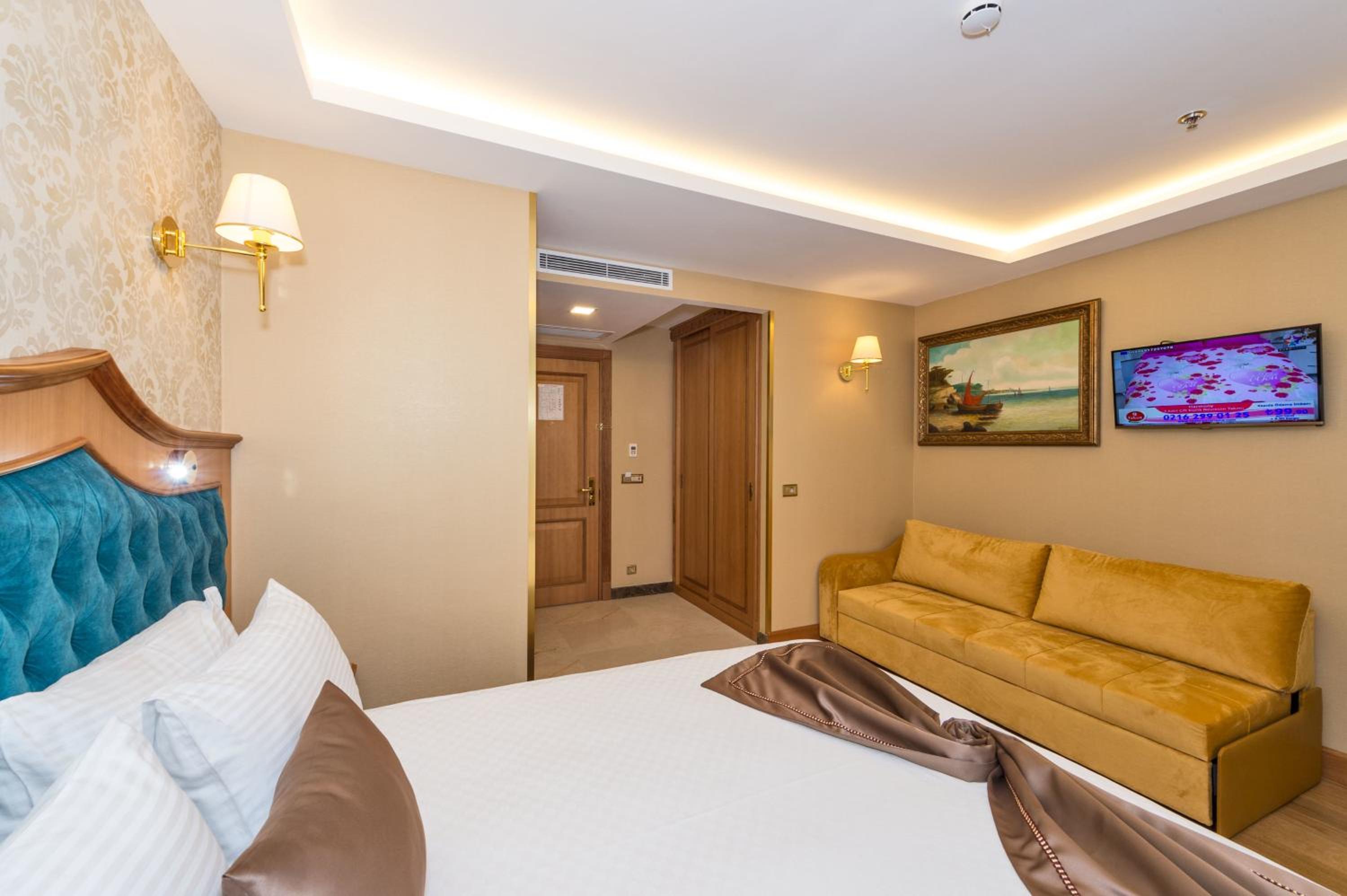 Standard Double Room photo 3