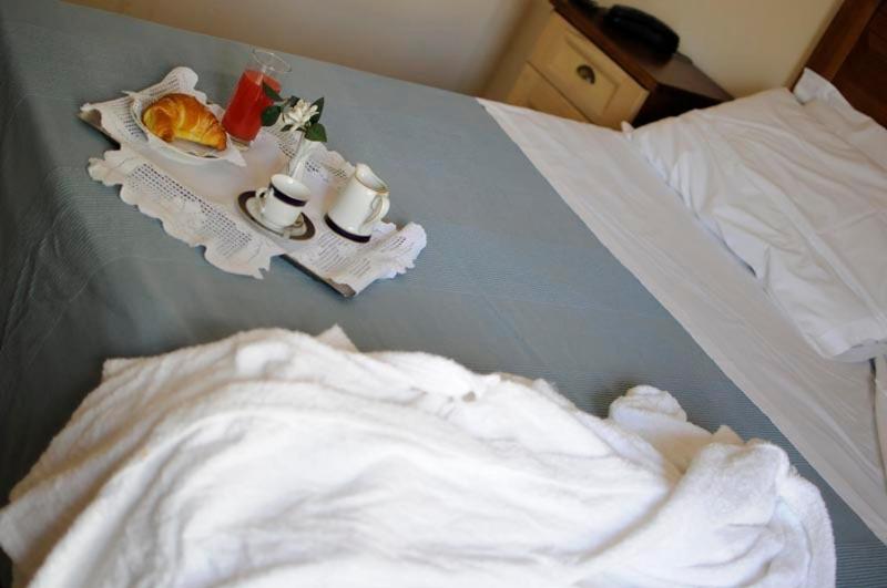 Double Room - Photo 6