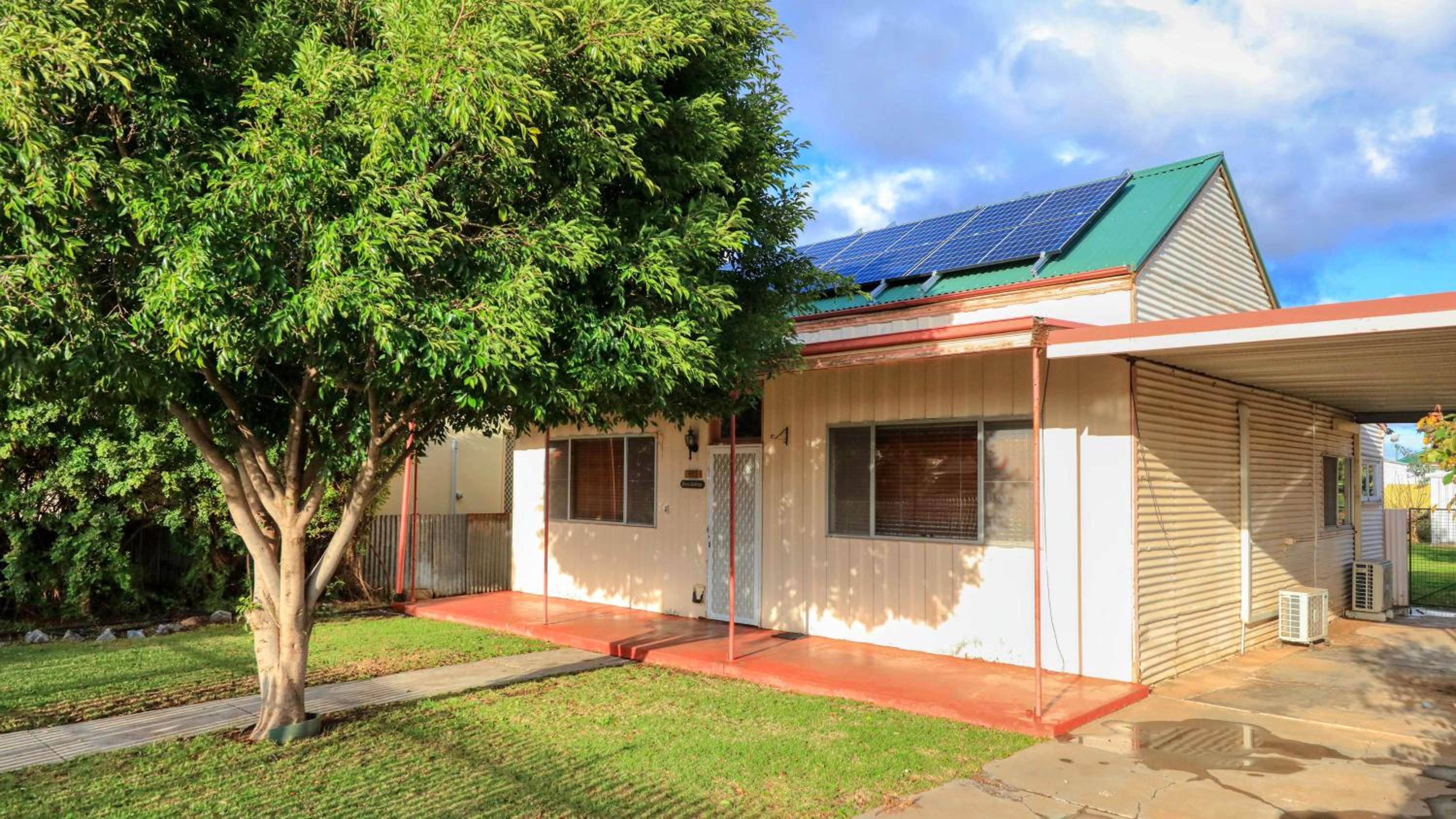 Avoca Three-Bedroom Cottage photo 2