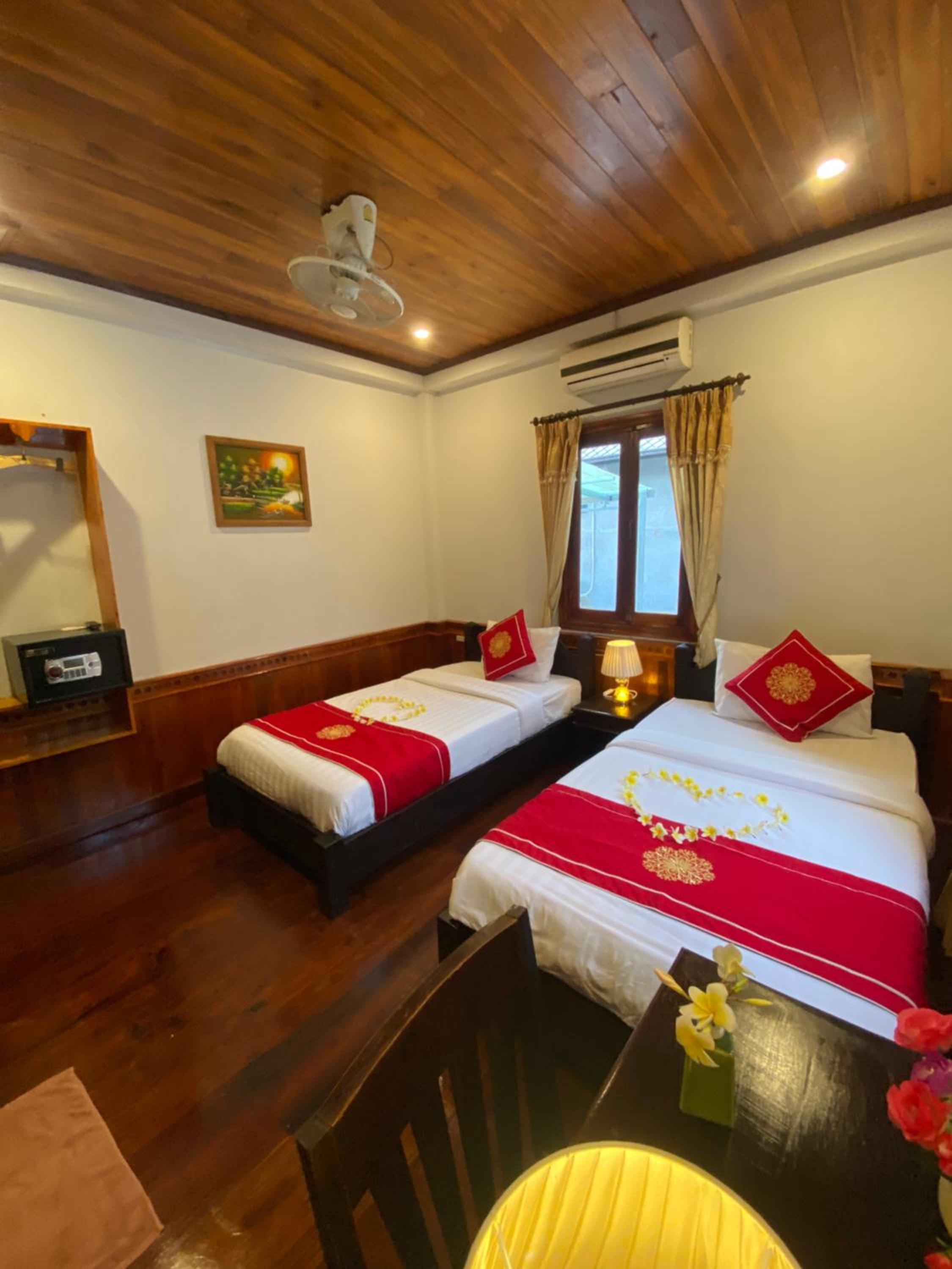 Deluxe Twin Room - Photo 7