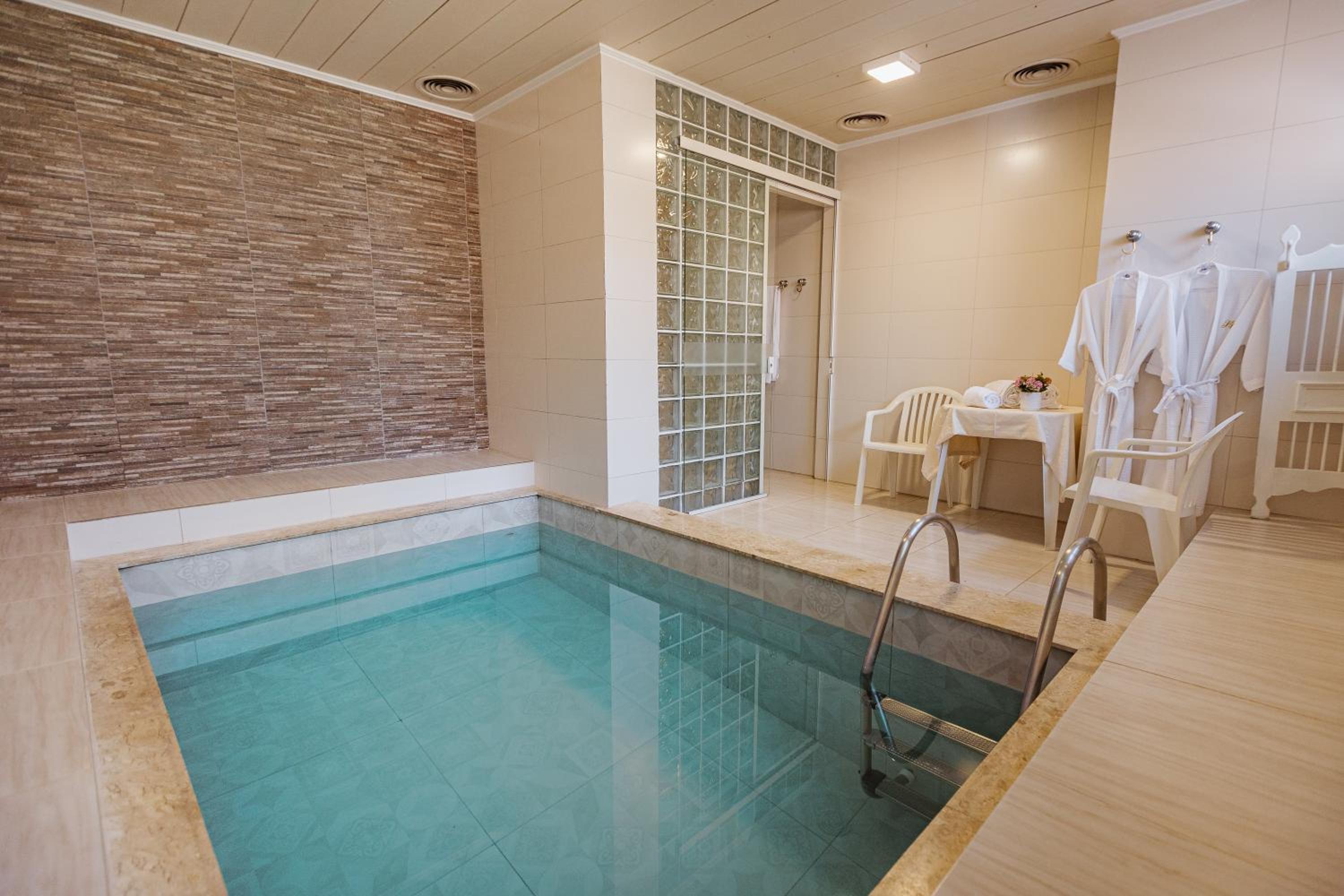 Chalet with Private Pool