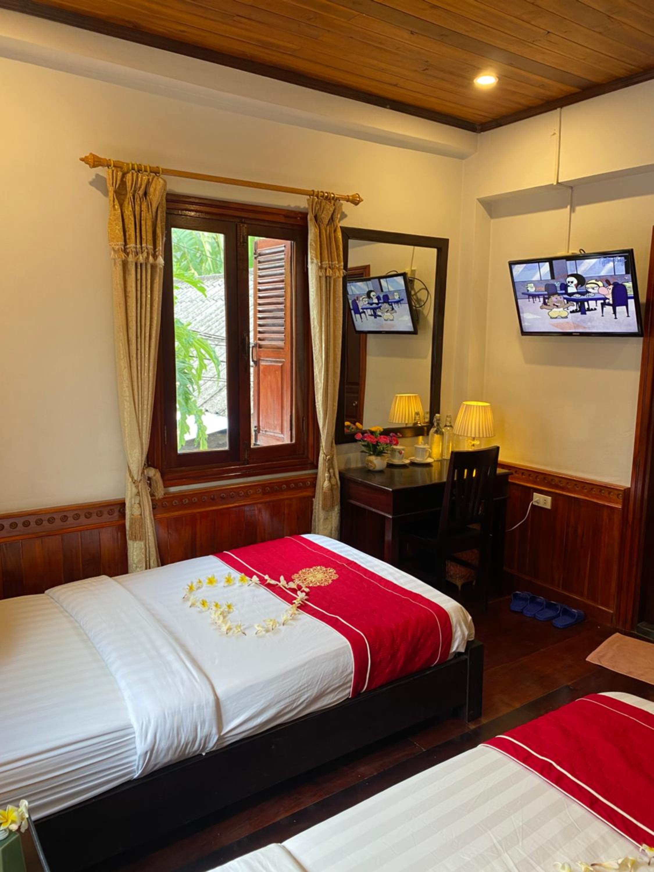 Deluxe Twin Room - Photo 18